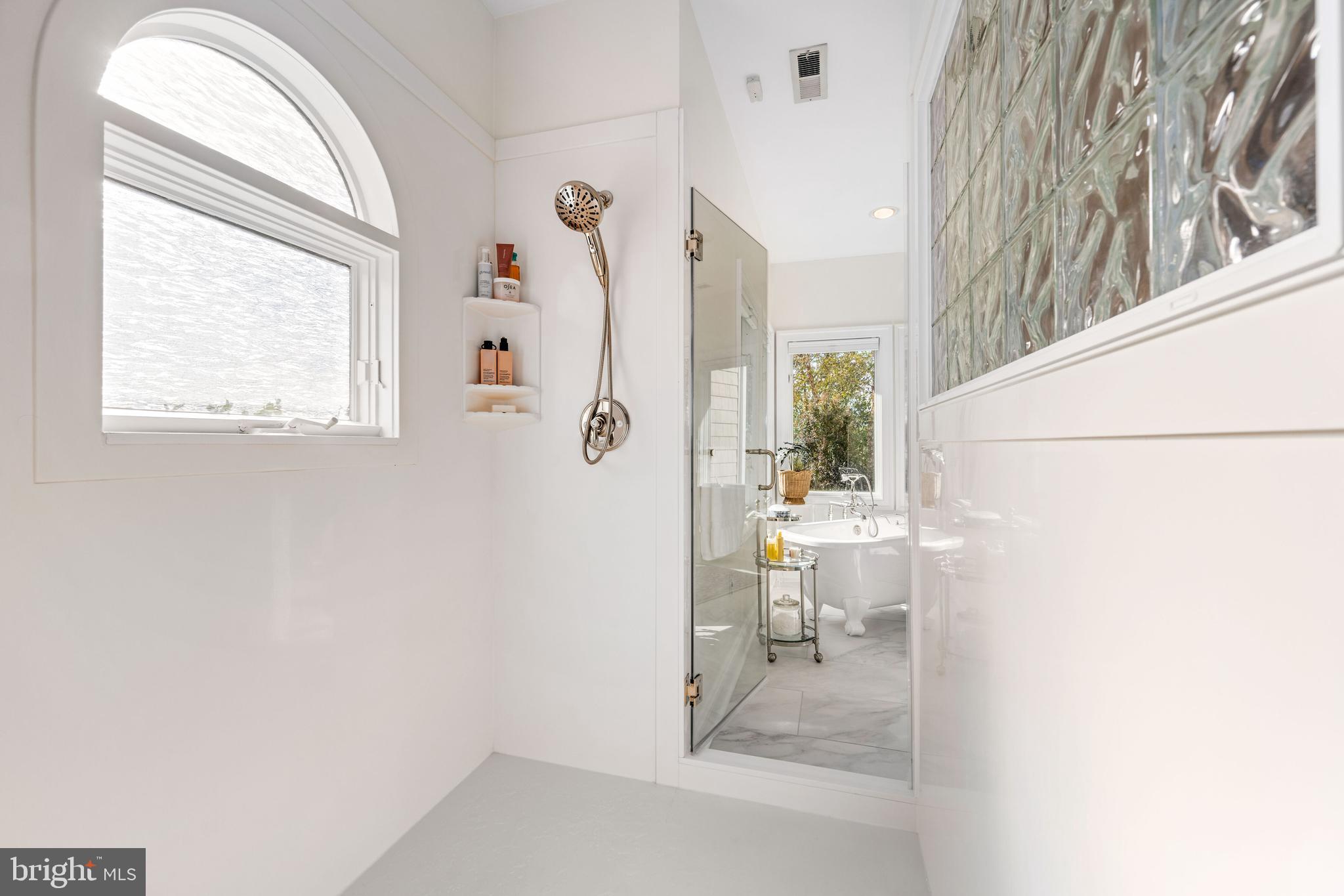 HOMEPORT - Residential