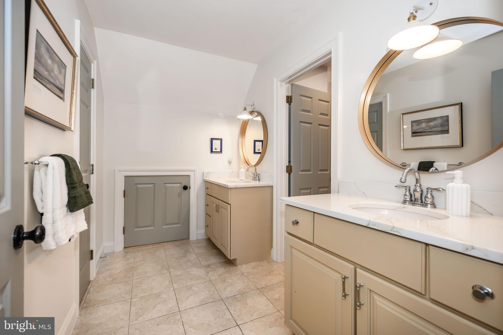 HOMEPORT - Residential