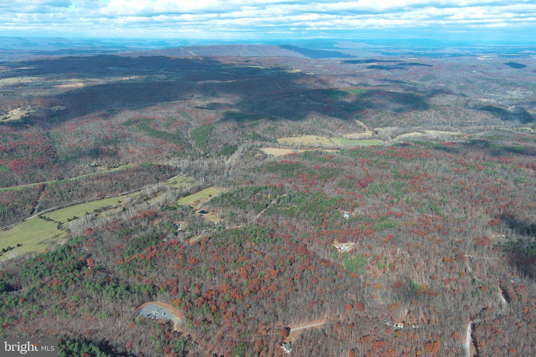 CACAPON MOUNTAIN RETREAT - Land