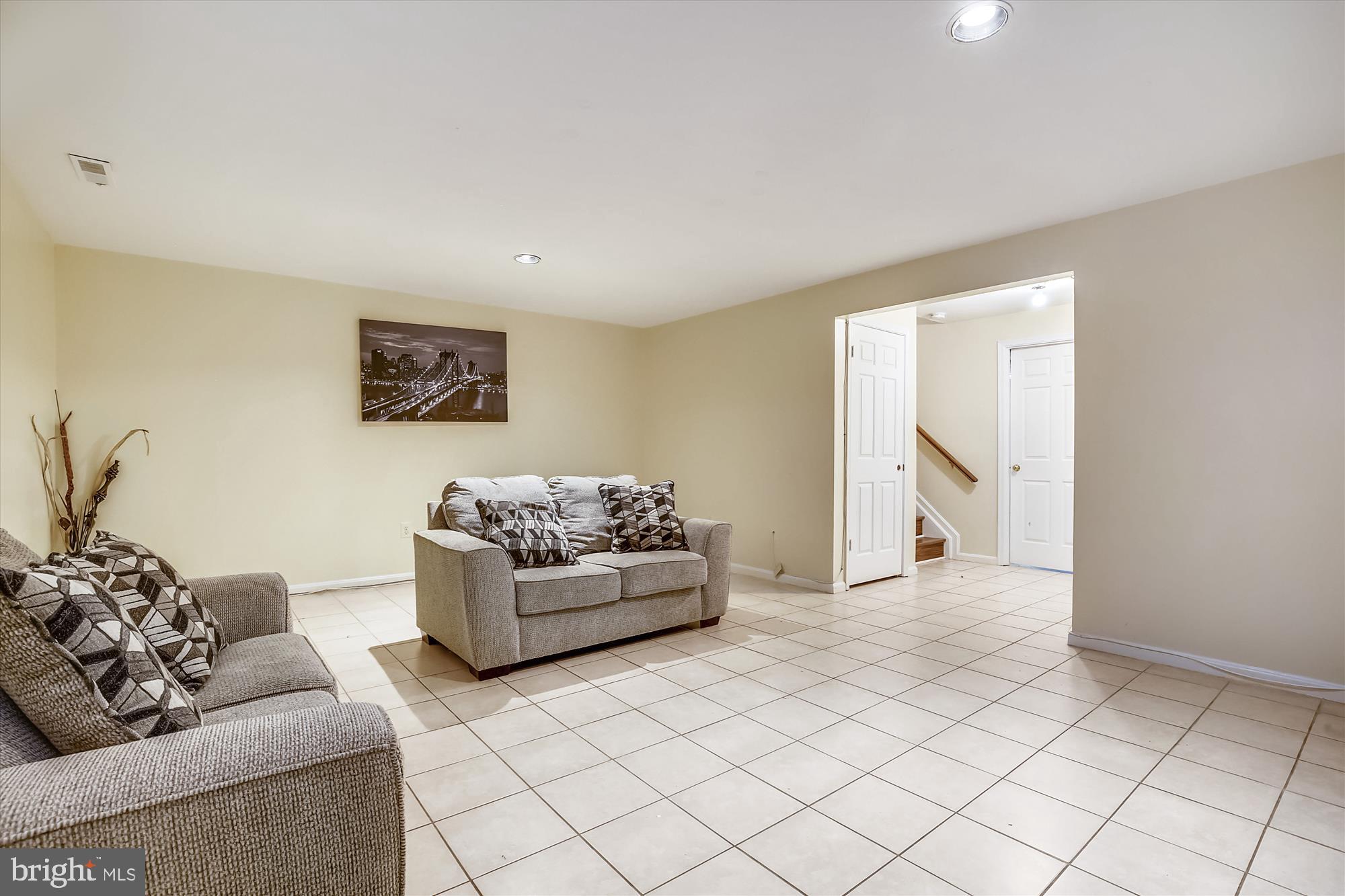 CHURCHILL TOWN SECTOR - Residential