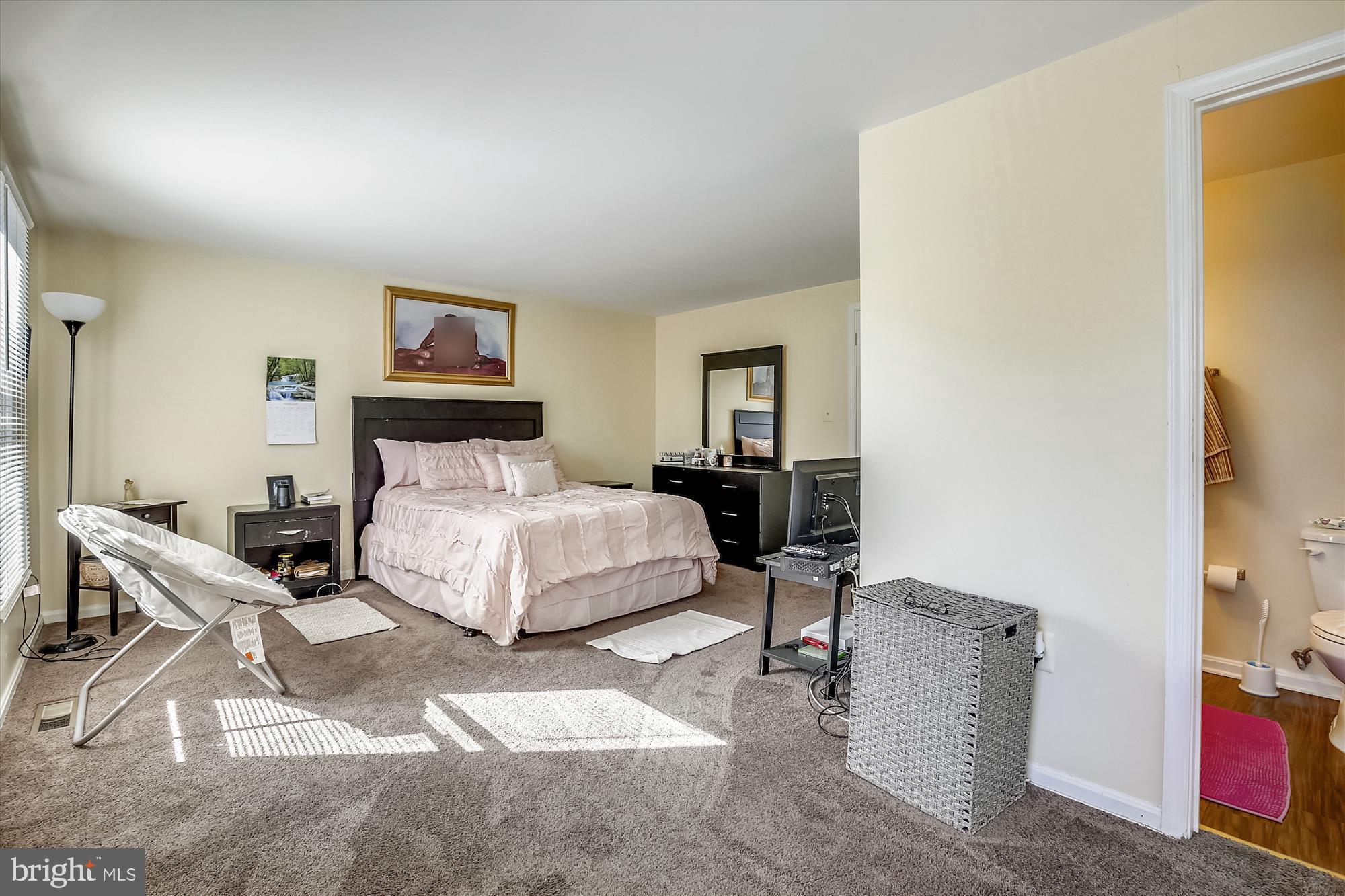 CHURCHILL TOWN SECTOR - Residential