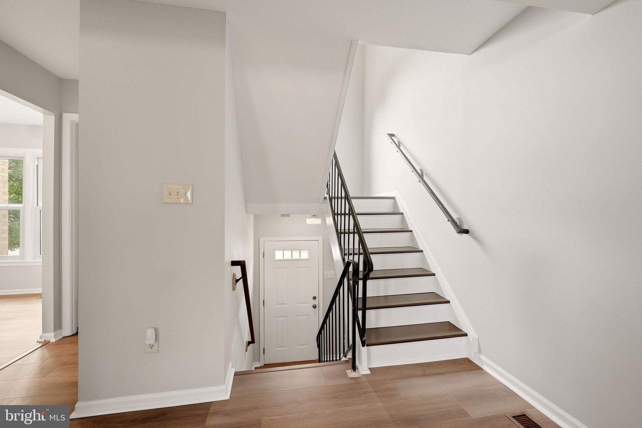 1003 SALISBURY COURT