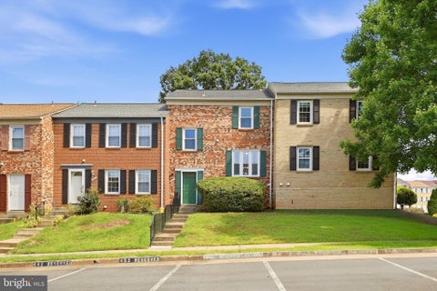 Photo of 1003 Salisbury Court, STERLING, VA 20164 (MLS # VALO2136548)