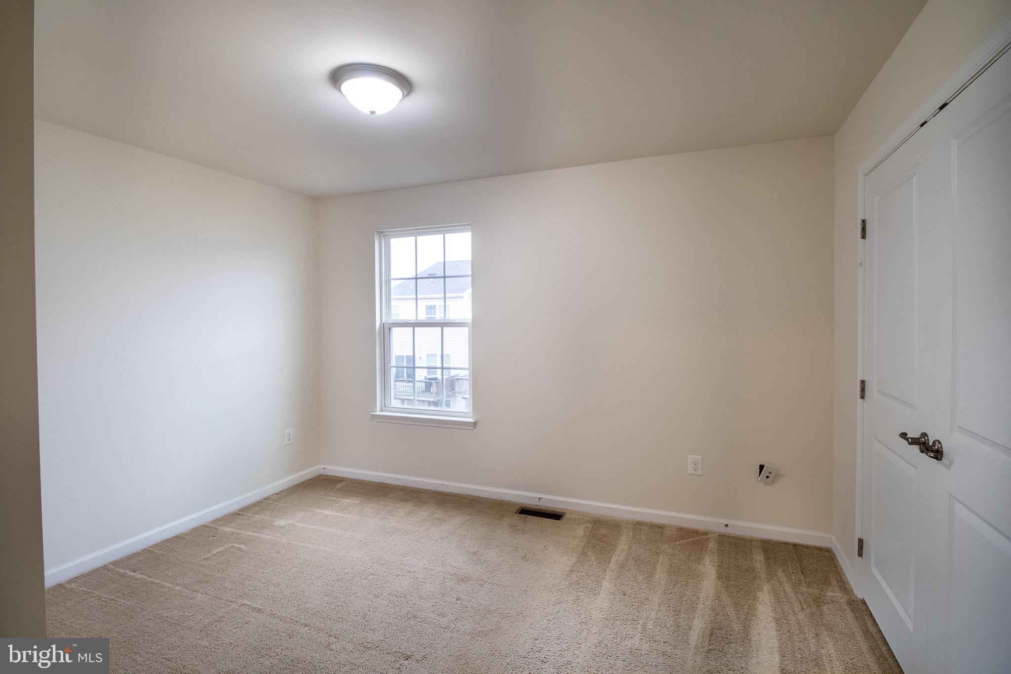 POTOMAC STATION - Residential