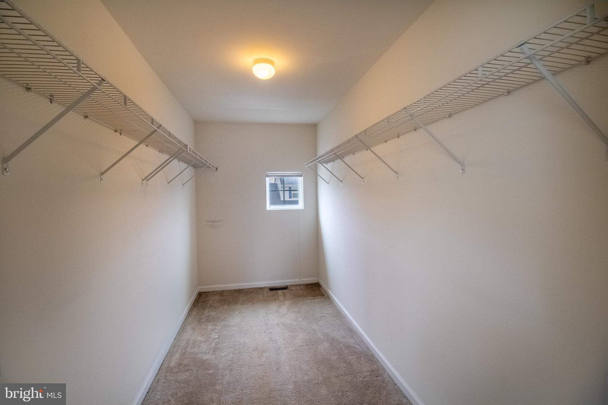 POTOMAC STATION - Residential