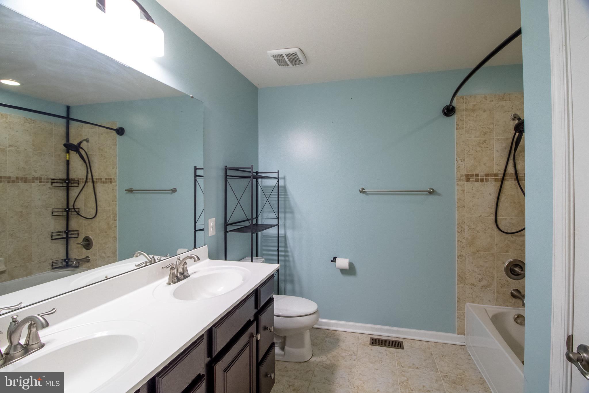 POTOMAC STATION - Residential