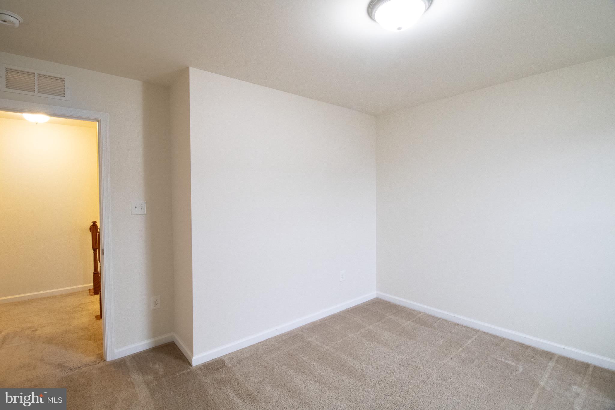 POTOMAC STATION - Residential