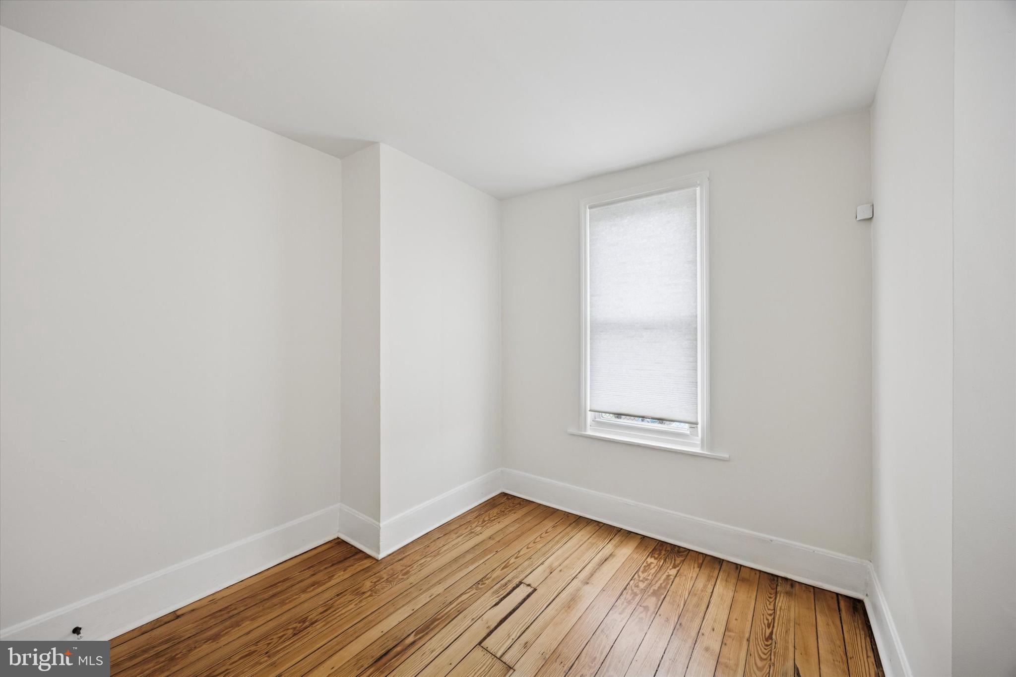 KENSINGTON - Residential