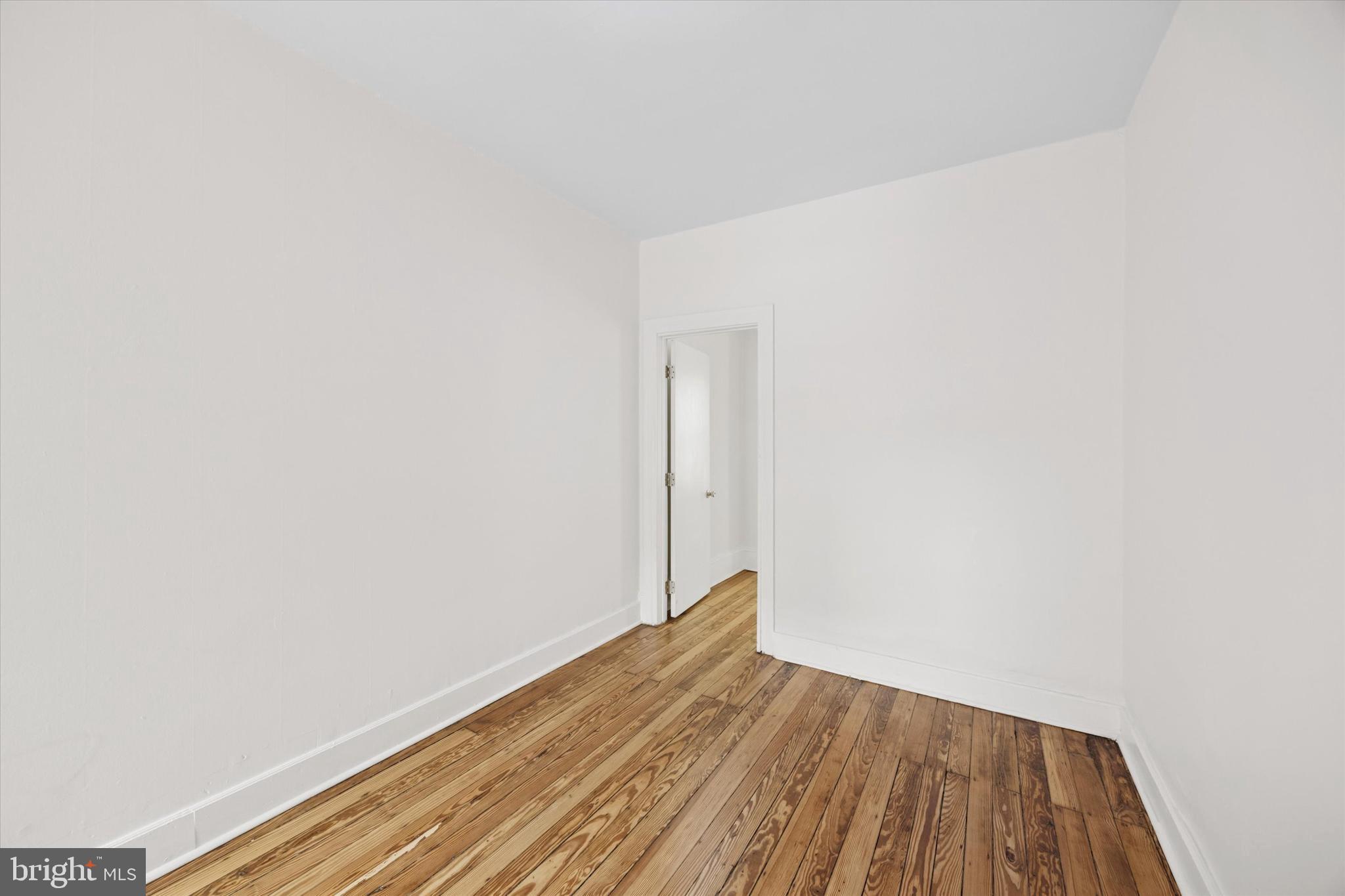 KENSINGTON - Residential