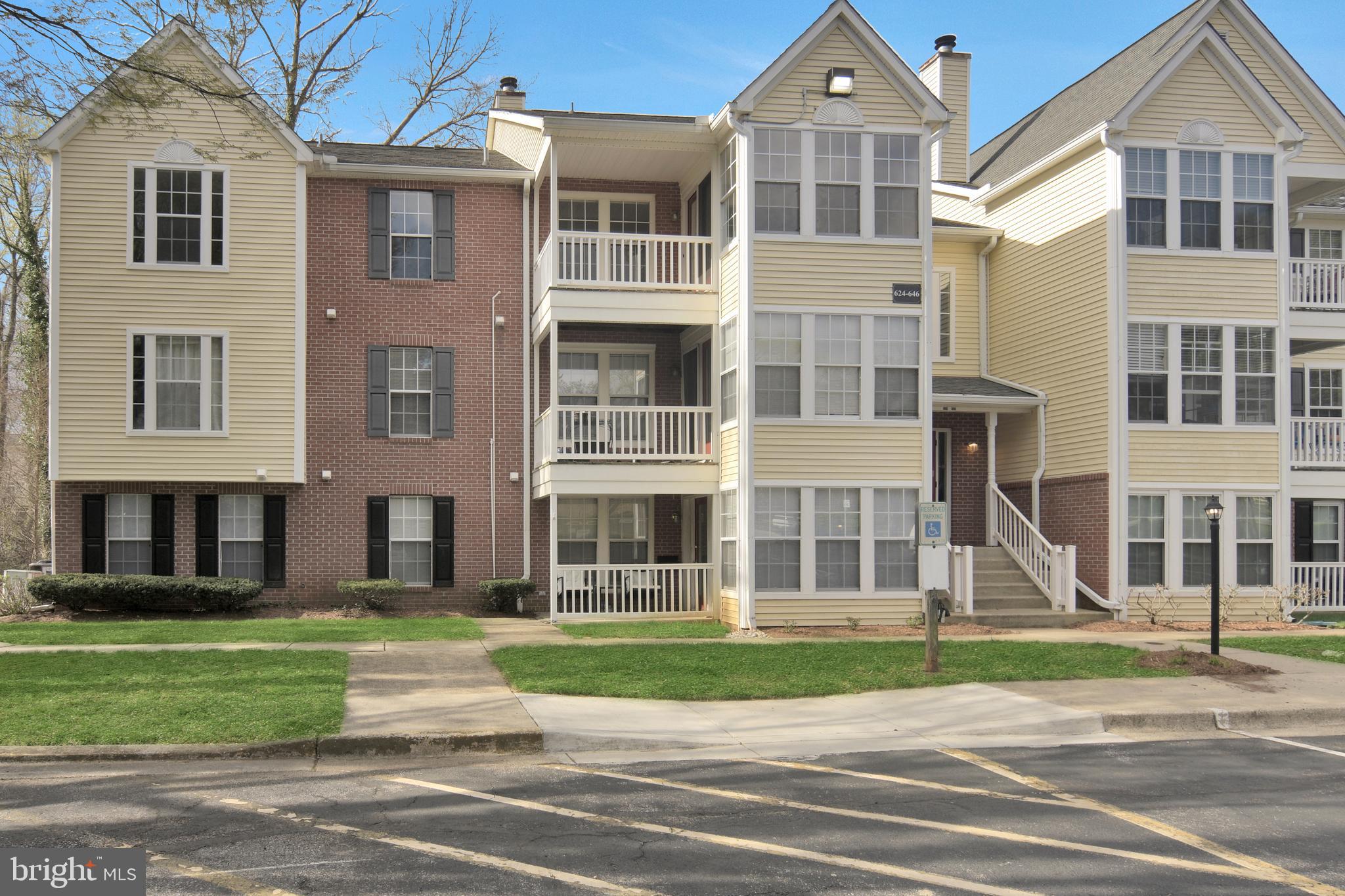 DORADO HILLS - Residential