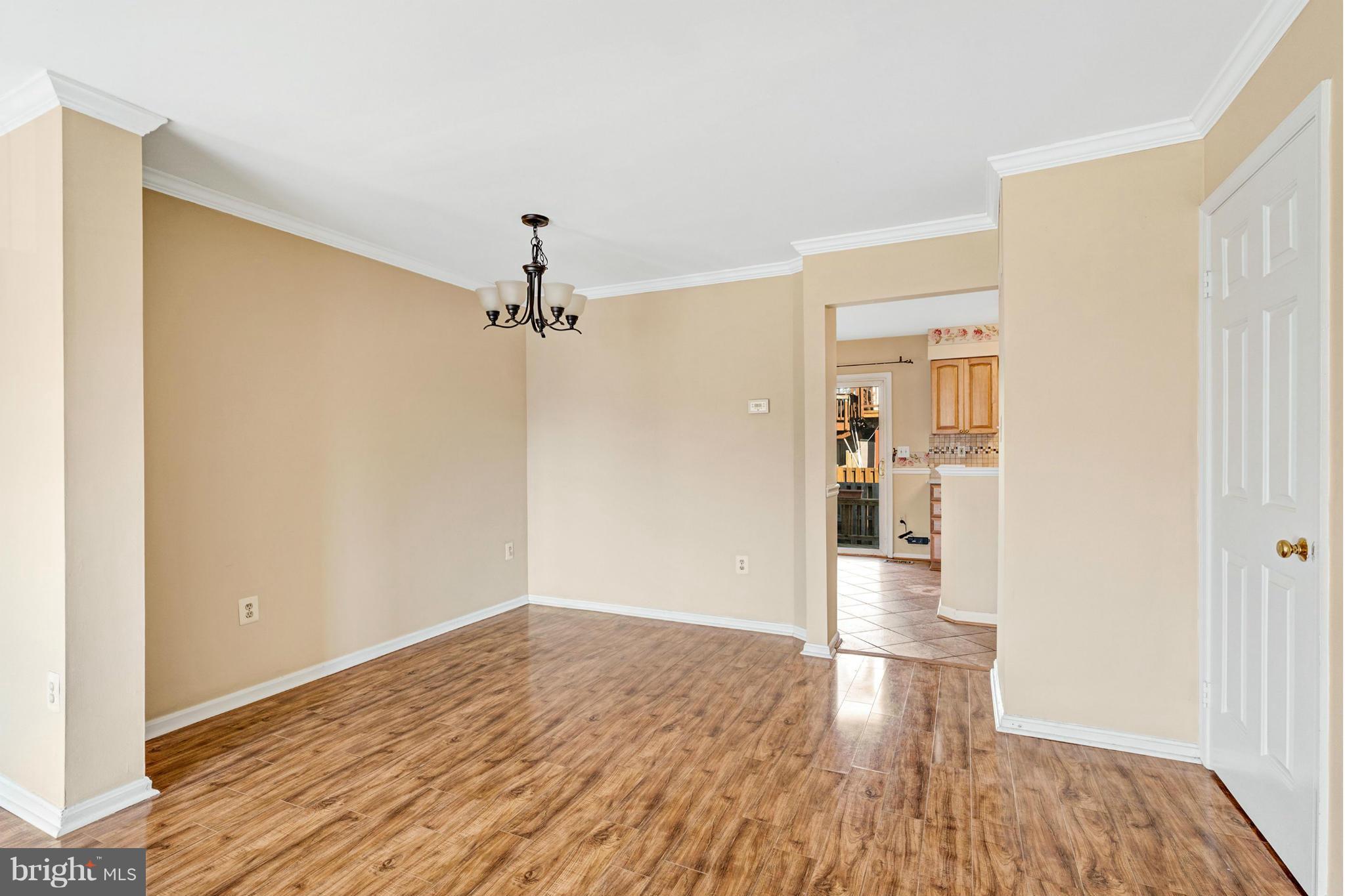 CLIFTON TOWNES - Residential