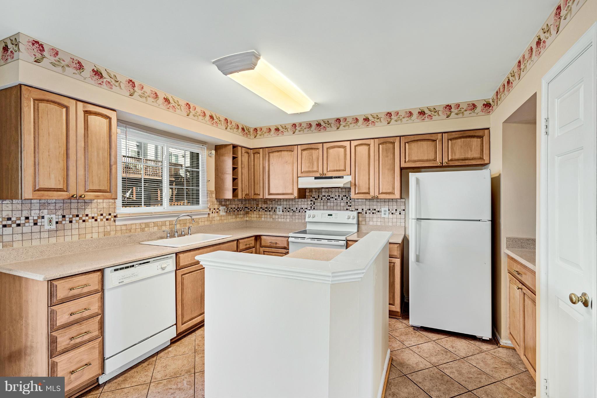 CLIFTON TOWNES - Residential