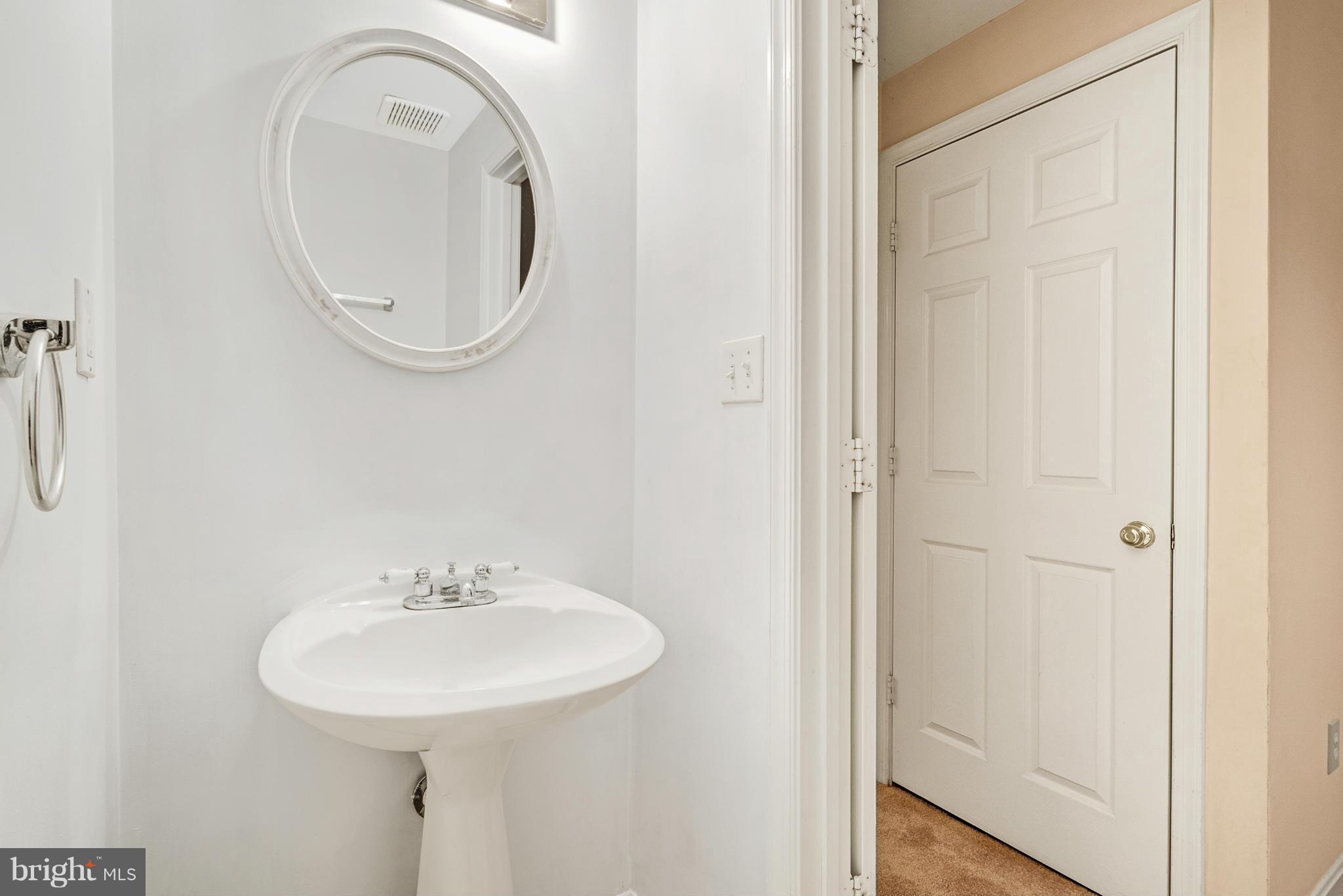 CLIFTON TOWNES - Residential