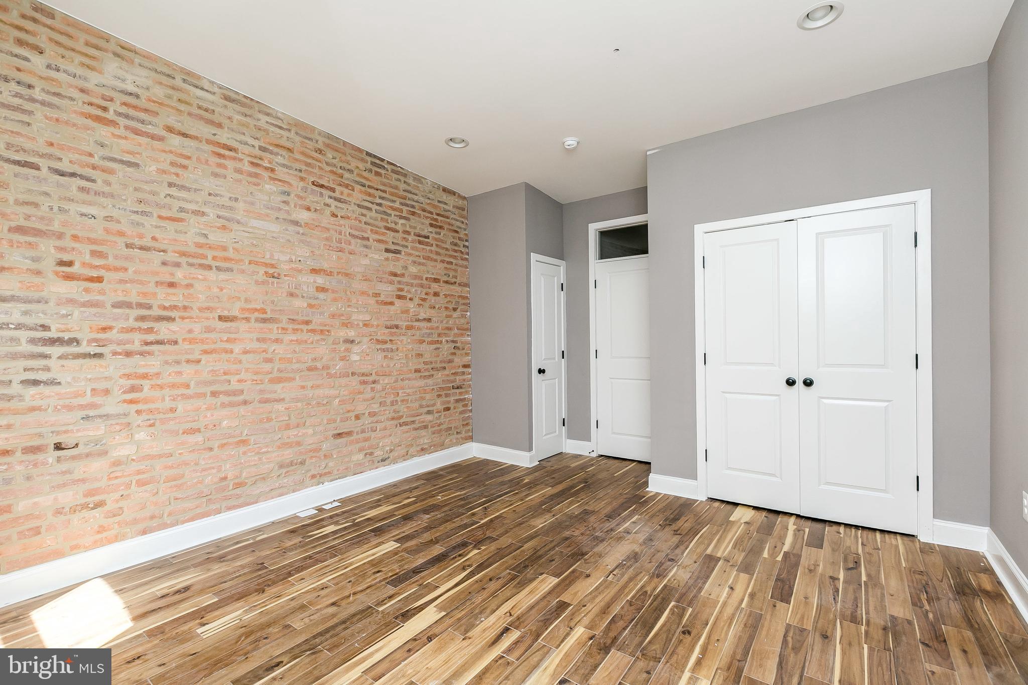 CARROLL-SOUTH HILTON - Residential Lease