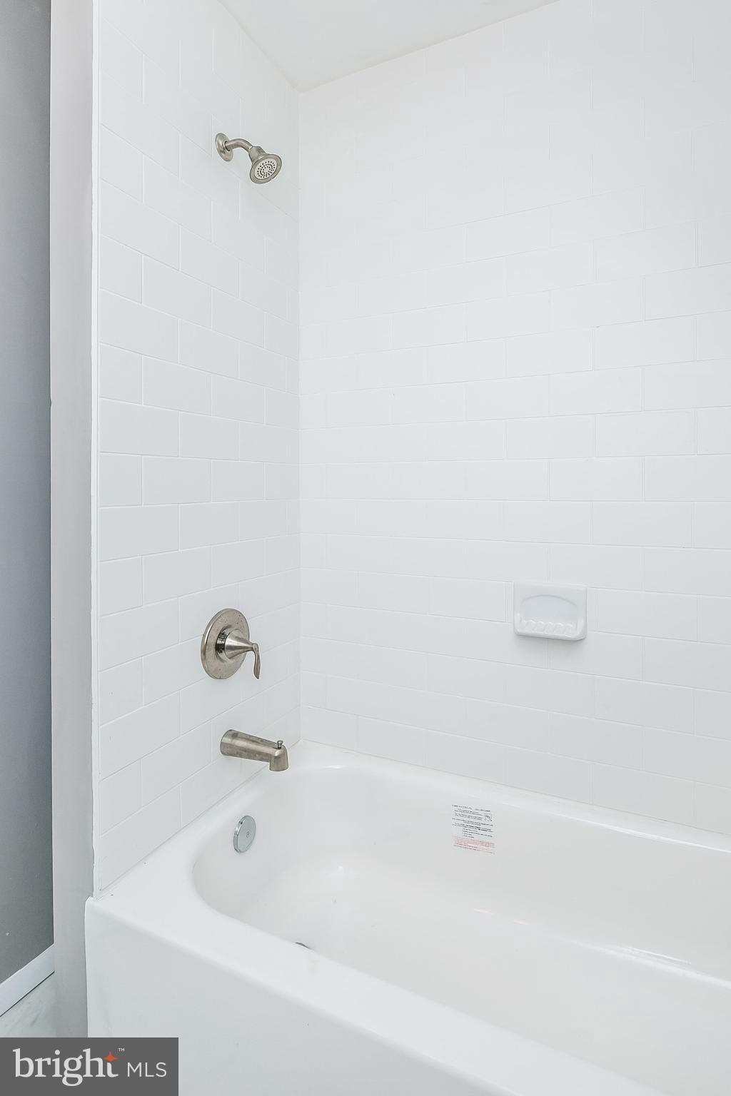 CARROLL-SOUTH HILTON - Residential Lease