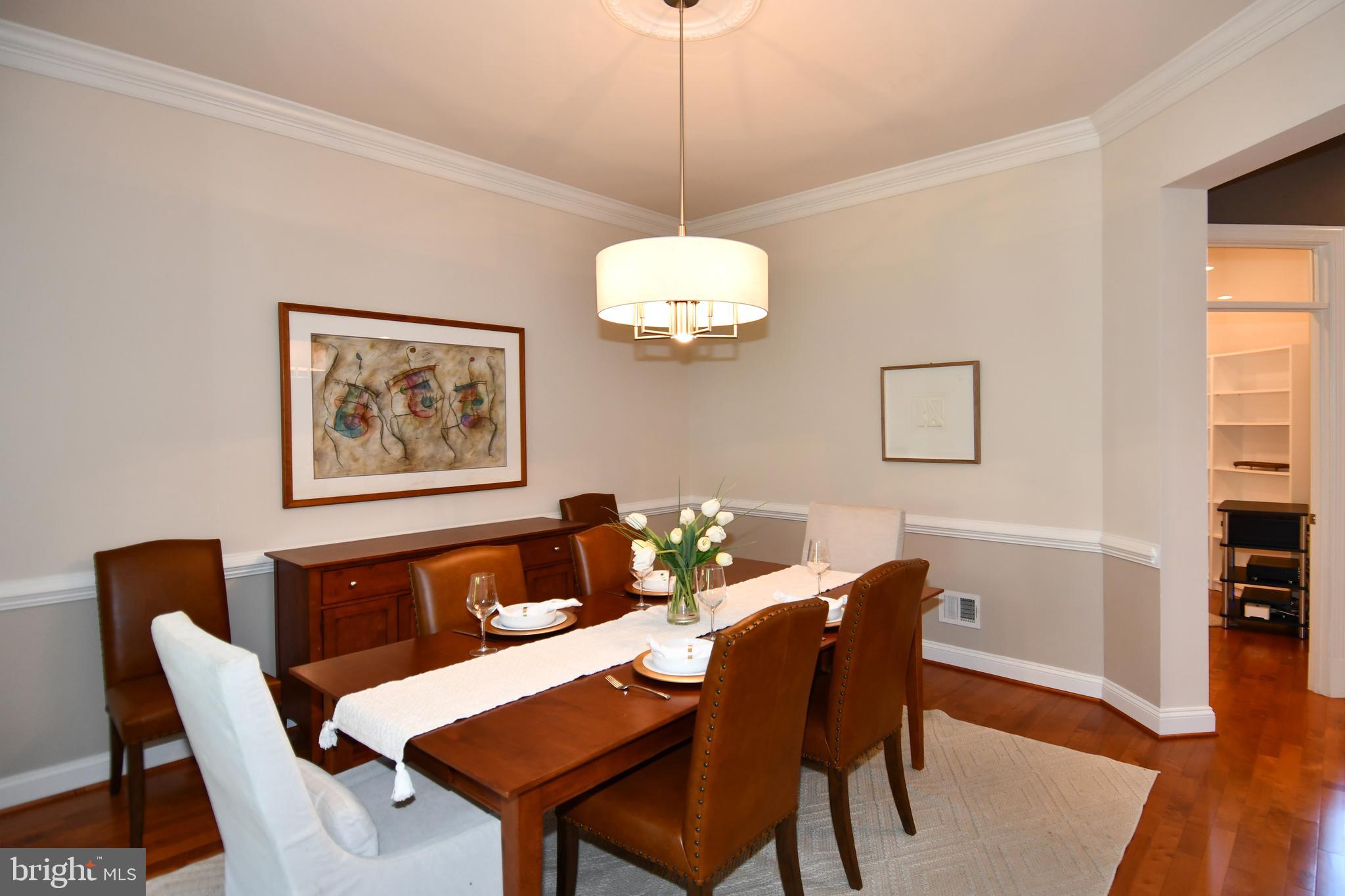 KENSINGTON SQUARE - Residential