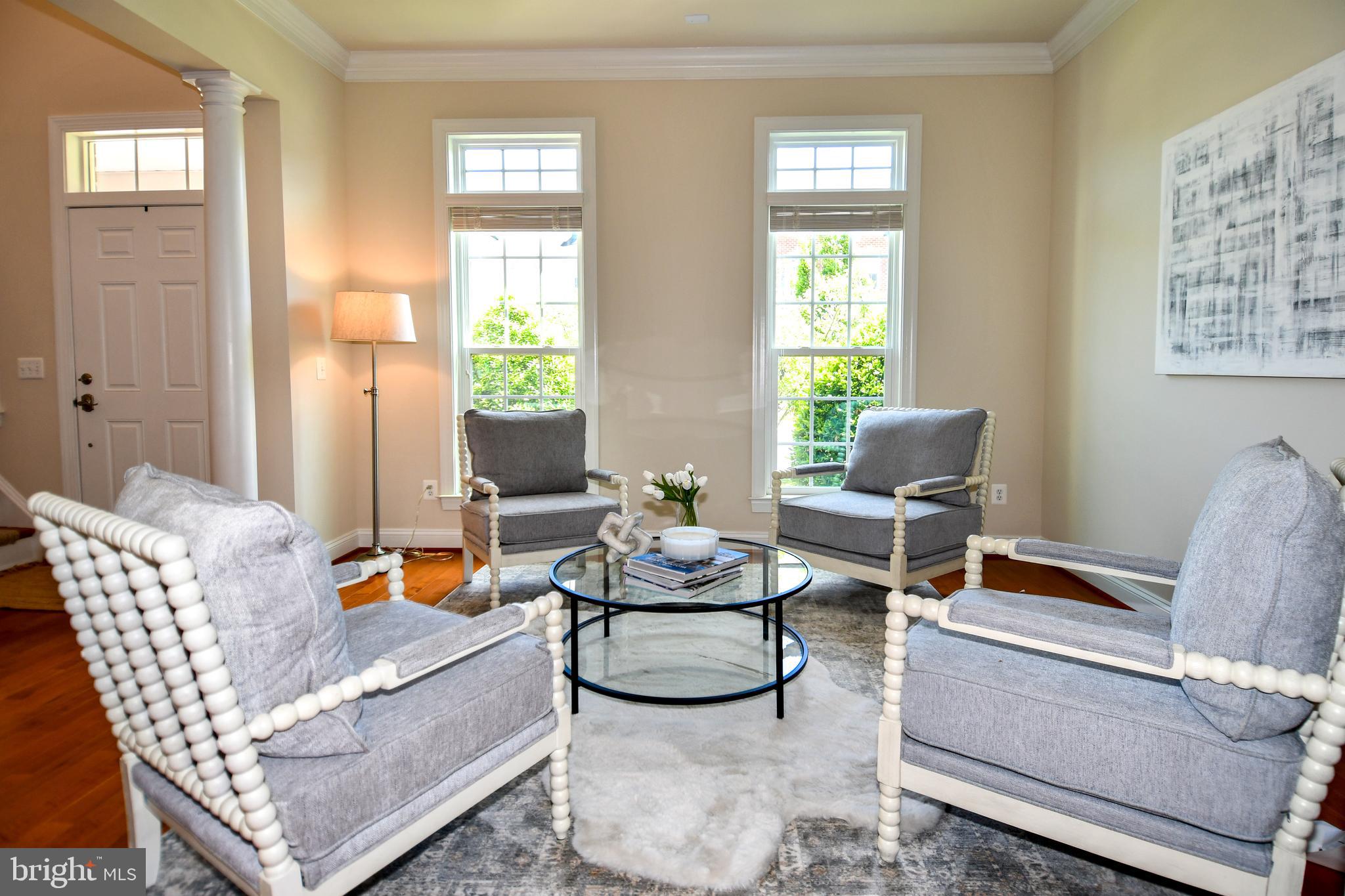 KENSINGTON SQUARE - Residential