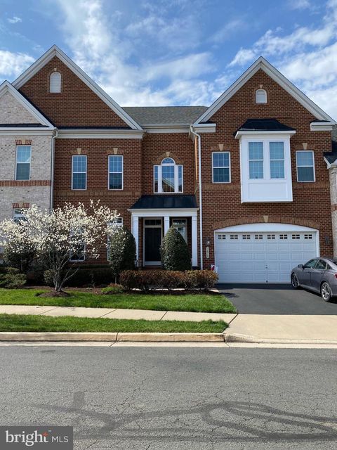 Photo of 3876 Billberry Drive, FAIRFAX, VA 22033 (MLS # VAFX2312622)