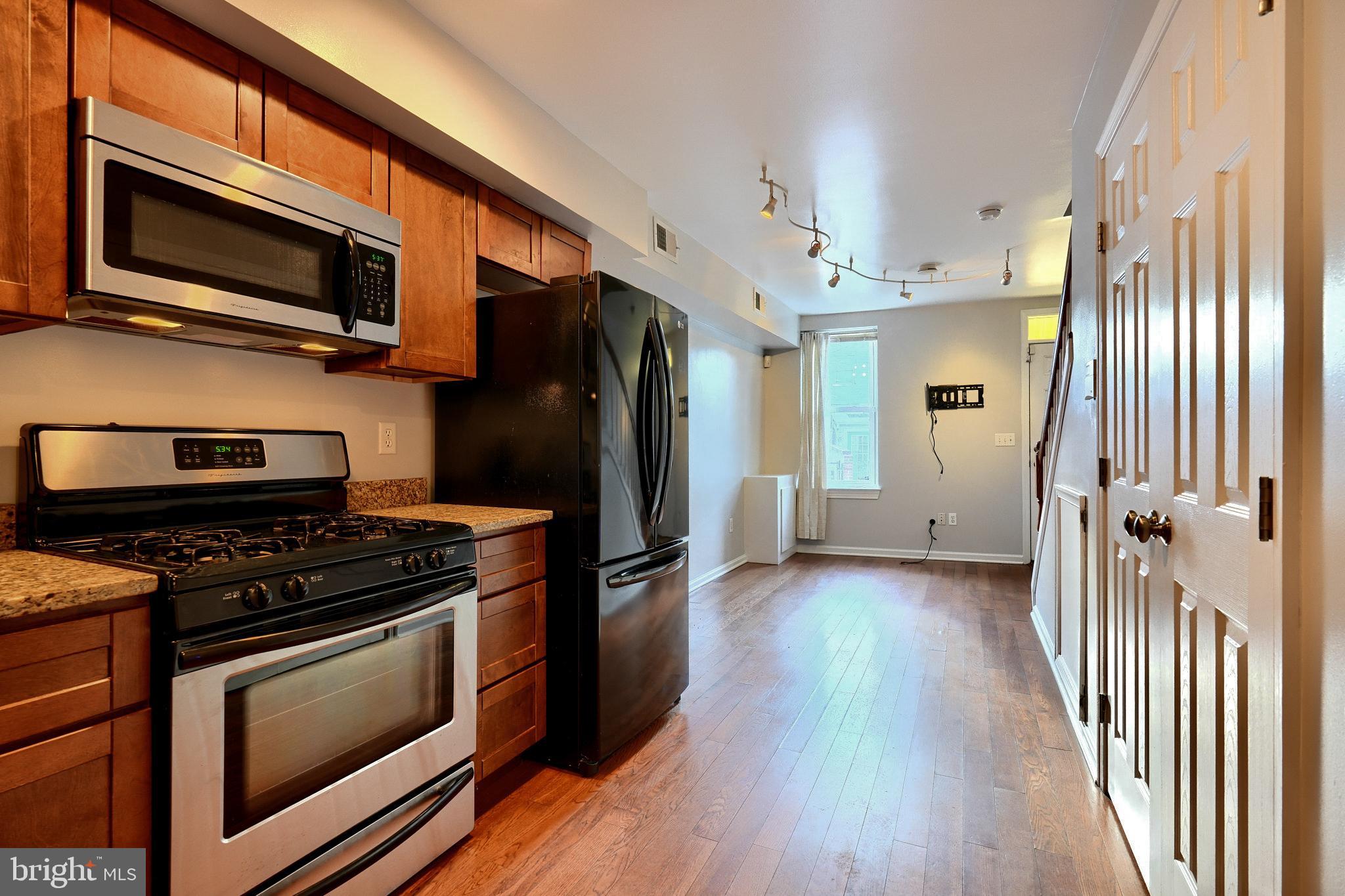 FEDERAL HILL HISTORIC DISTRICT - Residential Lease