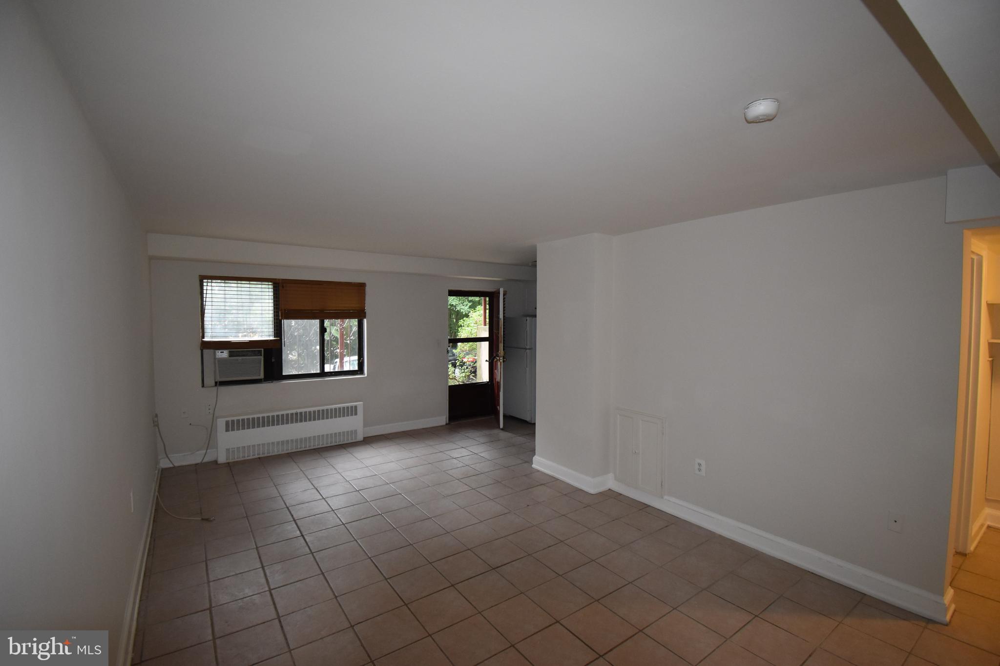 1565 N COLONIAL TERRACE 103-Z