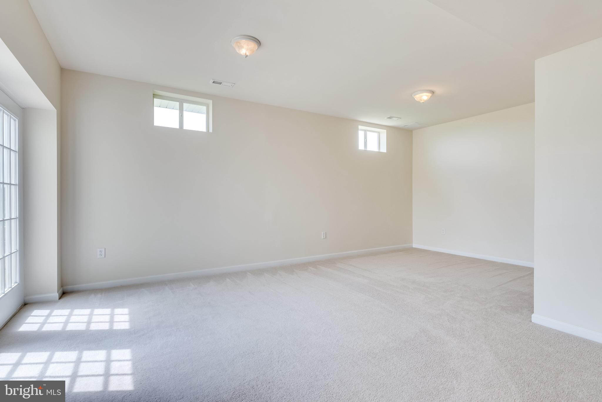 SPRUCE HILL ESTATES - Residential