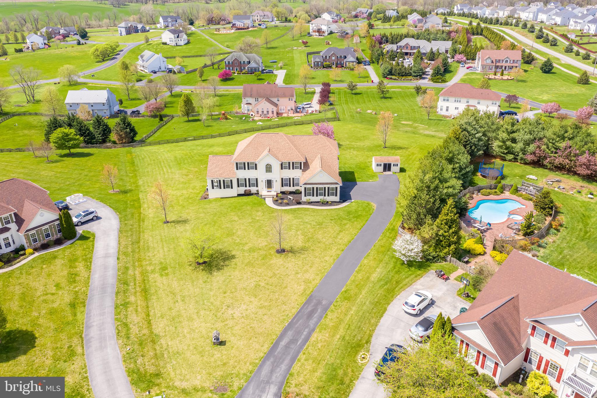 SPRUCE HILL ESTATES - Residential