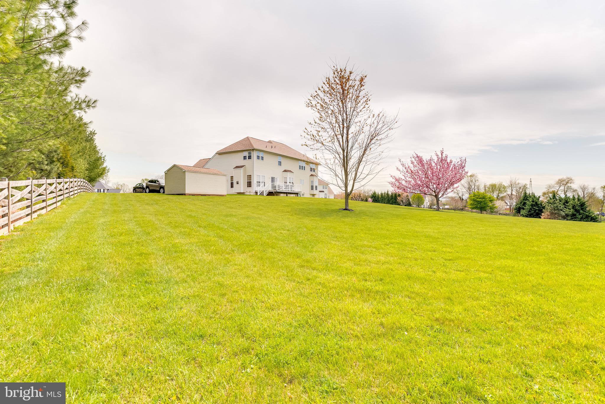 SPRUCE HILL ESTATES - Residential