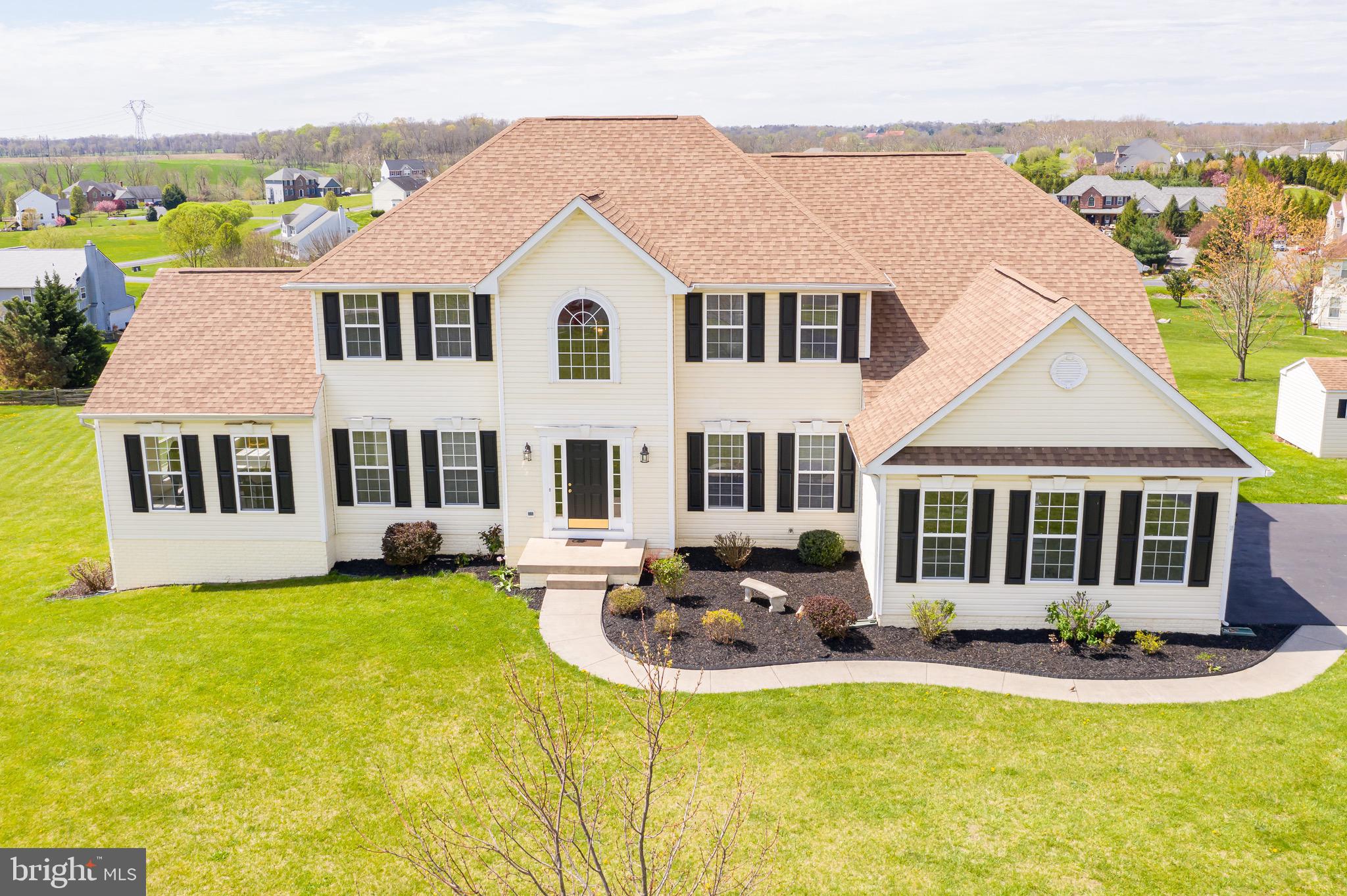 SPRUCE HILL ESTATES - Residential