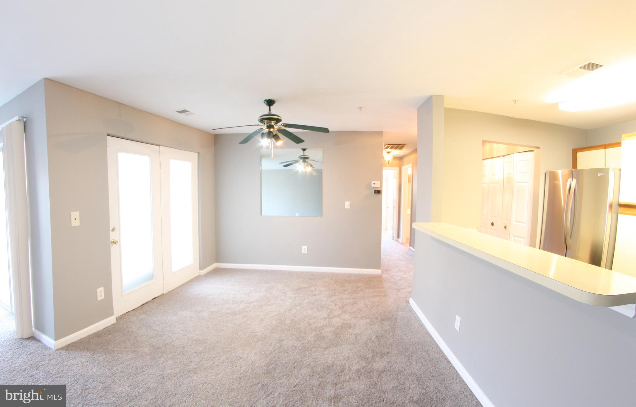 OAK LEAF VILLAS - Residential