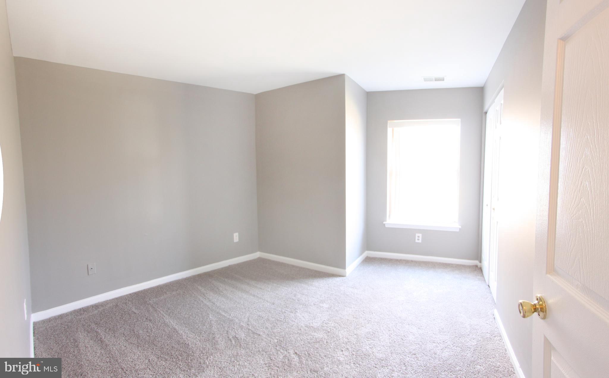 OAK LEAF VILLAS - Residential