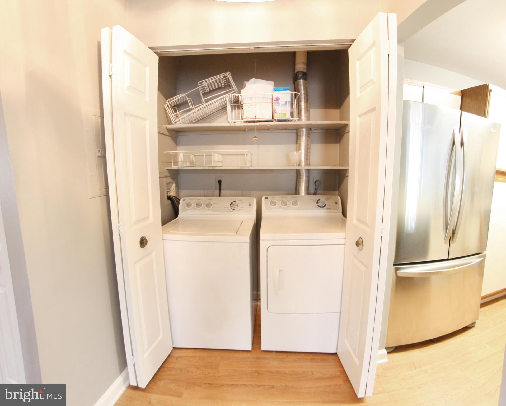 OAK LEAF VILLAS - Residential