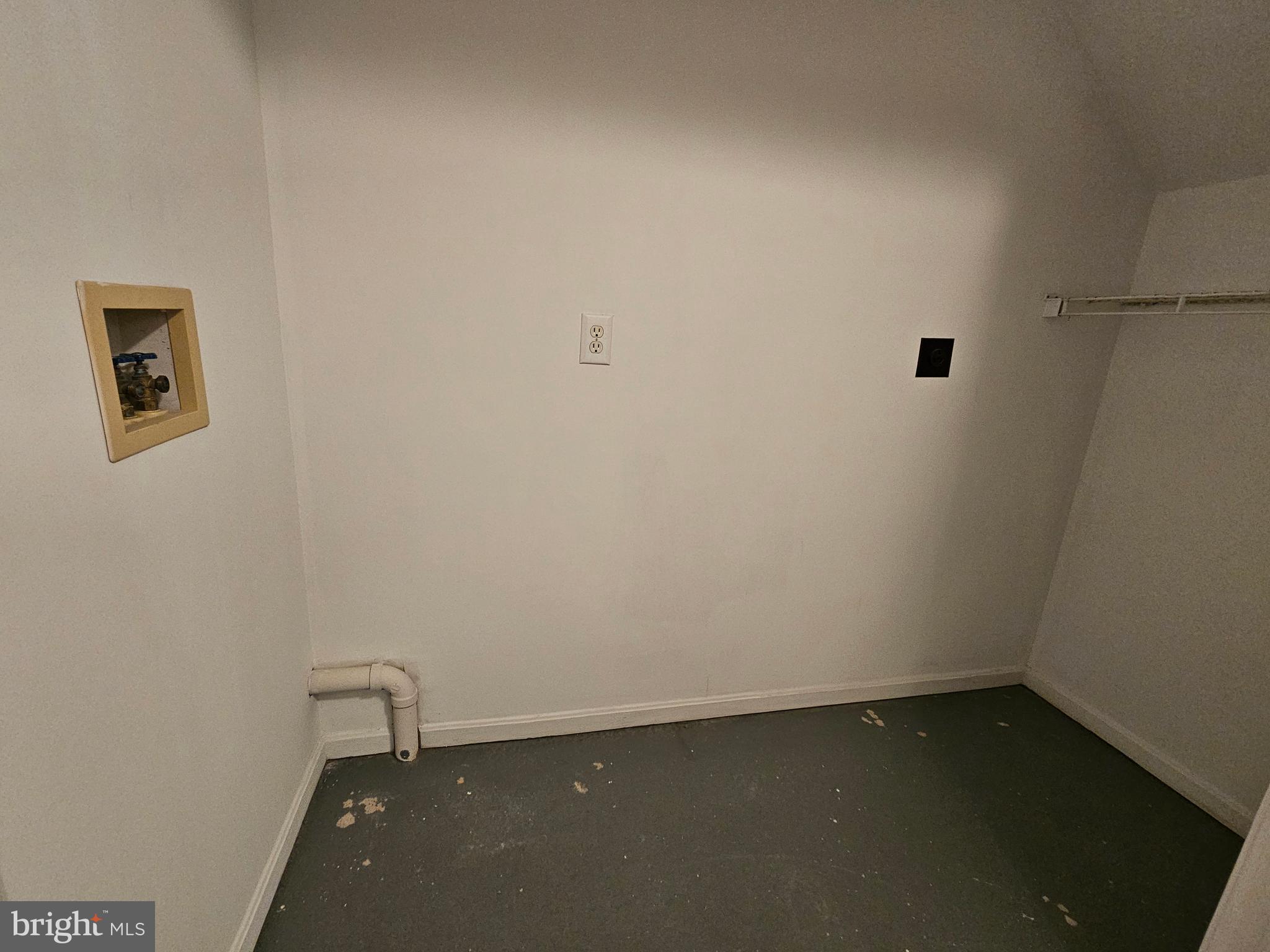 TUSCARORA KNOLLS - Residential