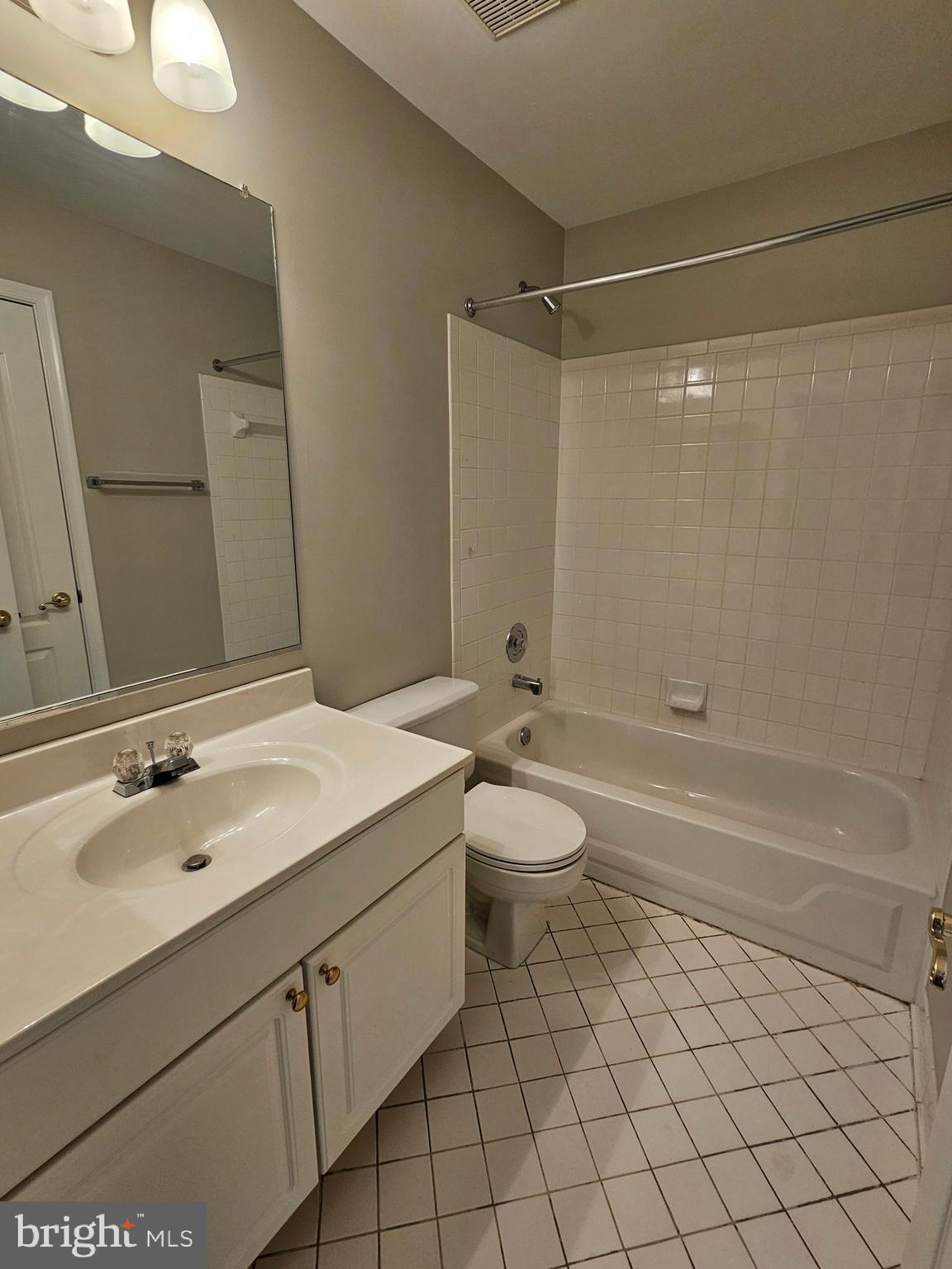 TUSCARORA KNOLLS - Residential