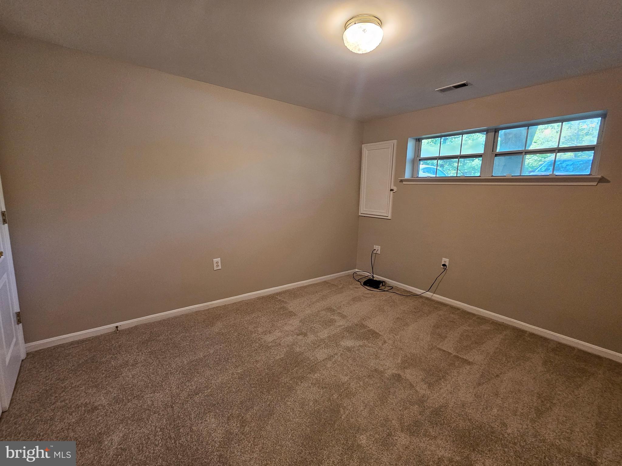 TUSCARORA KNOLLS - Residential