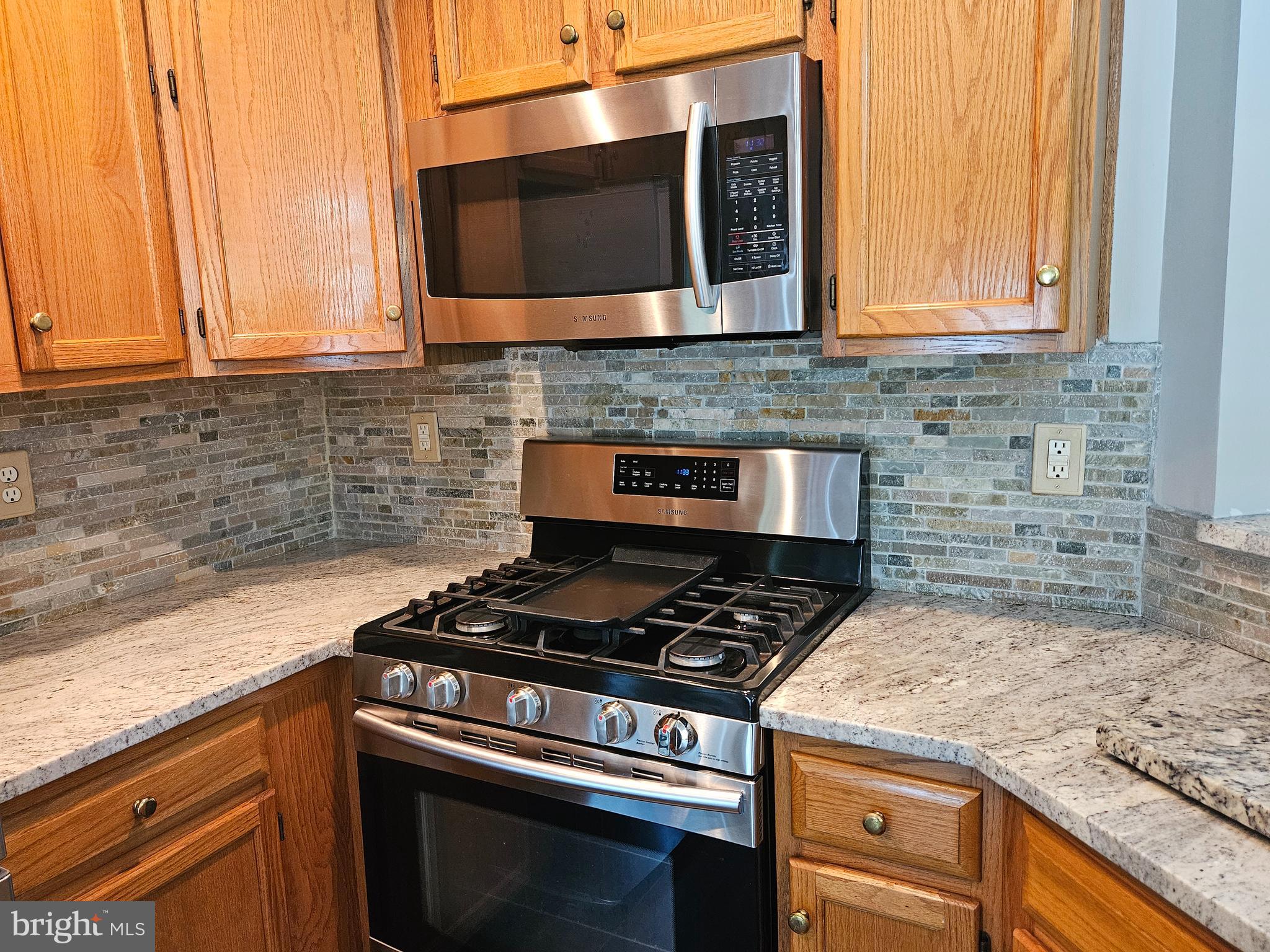 TUSCARORA KNOLLS - Residential