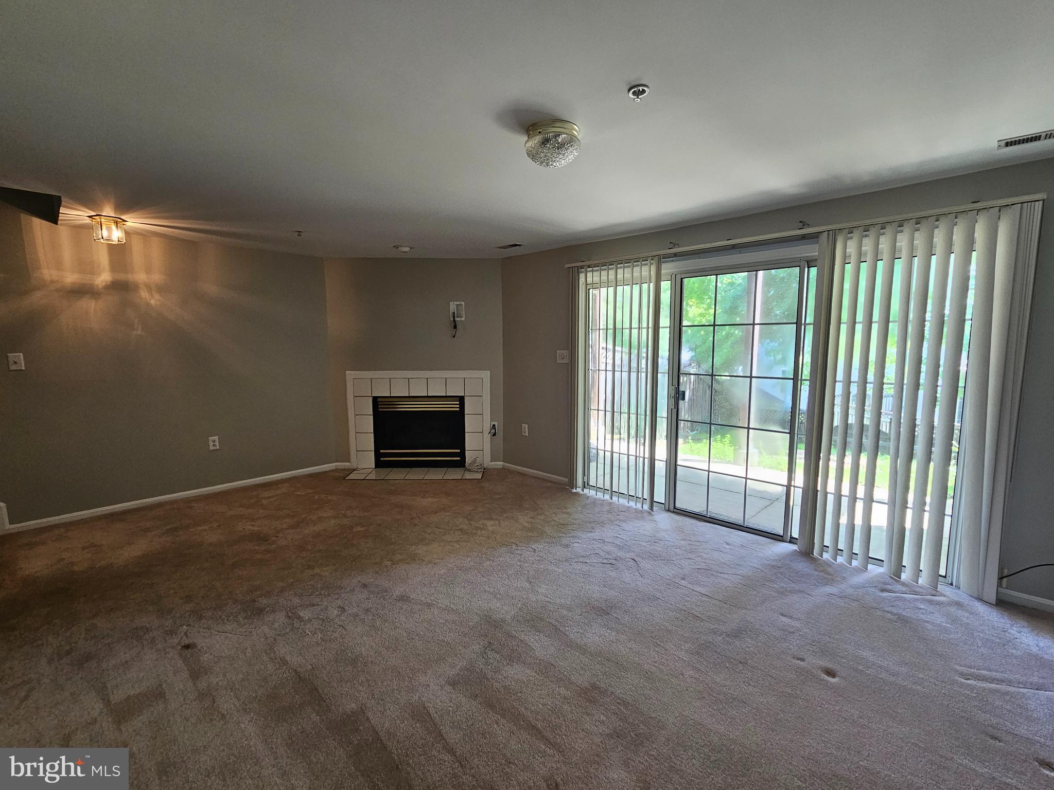 TUSCARORA KNOLLS - Residential