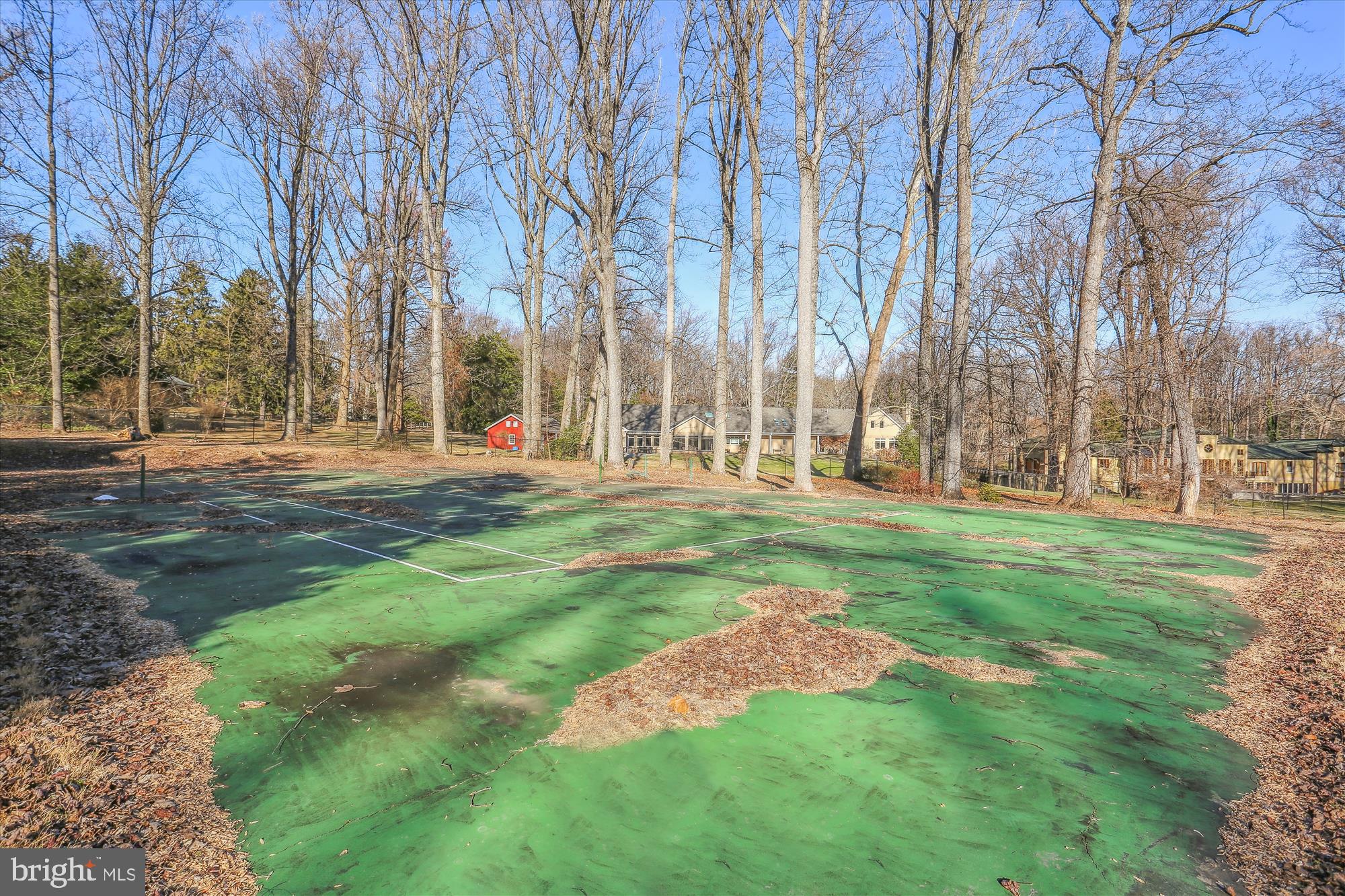 POTOMAC MANOR - Residential