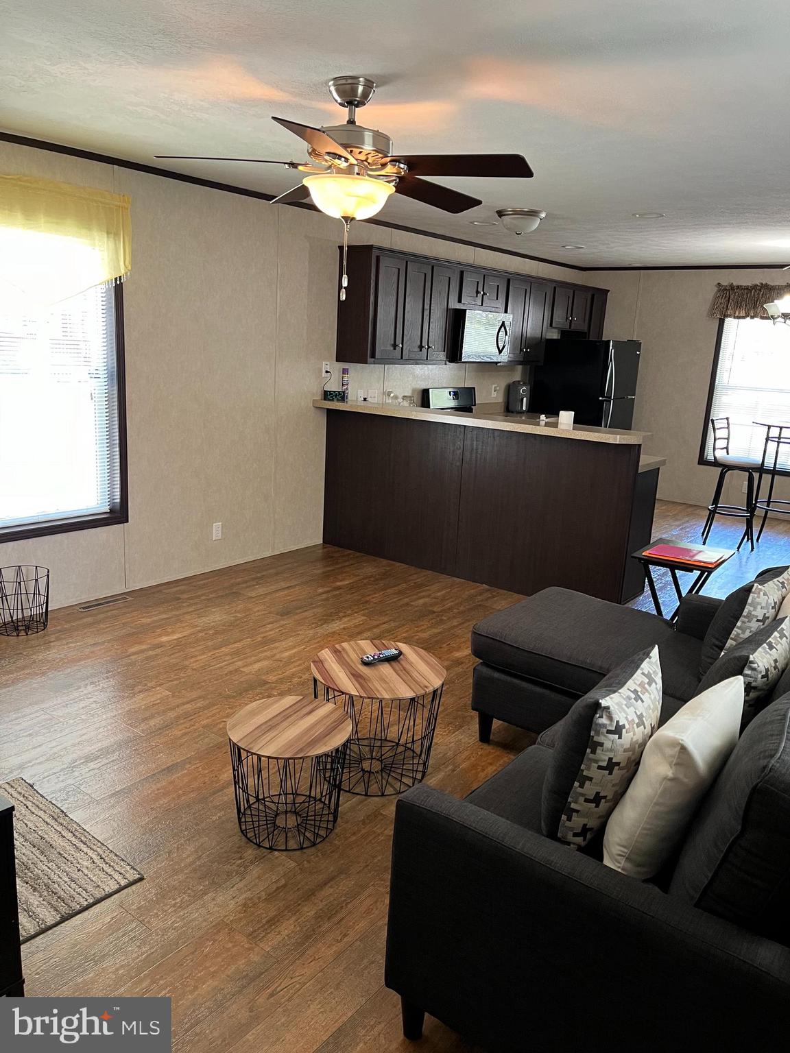 FAIRVIEW MANOR - Residential