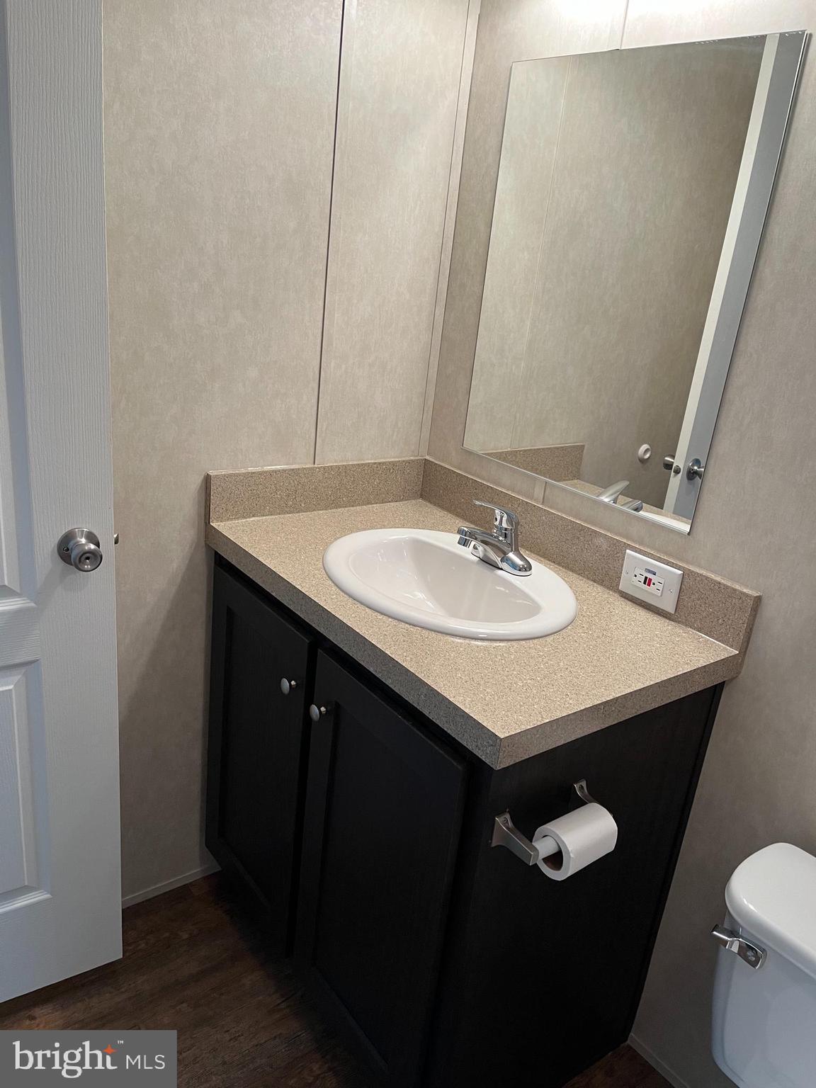 FAIRVIEW MANOR - Residential