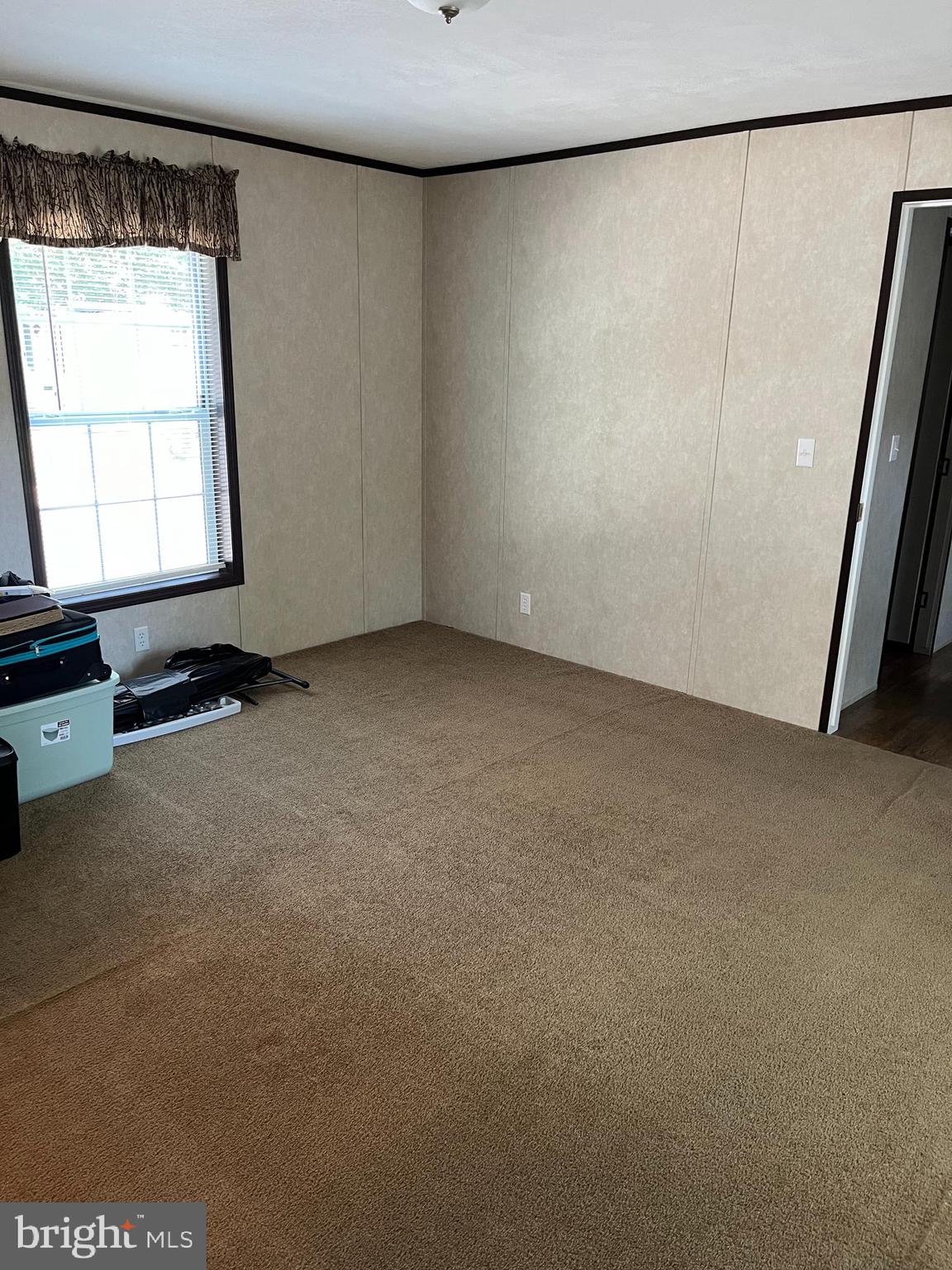 FAIRVIEW MANOR - Residential