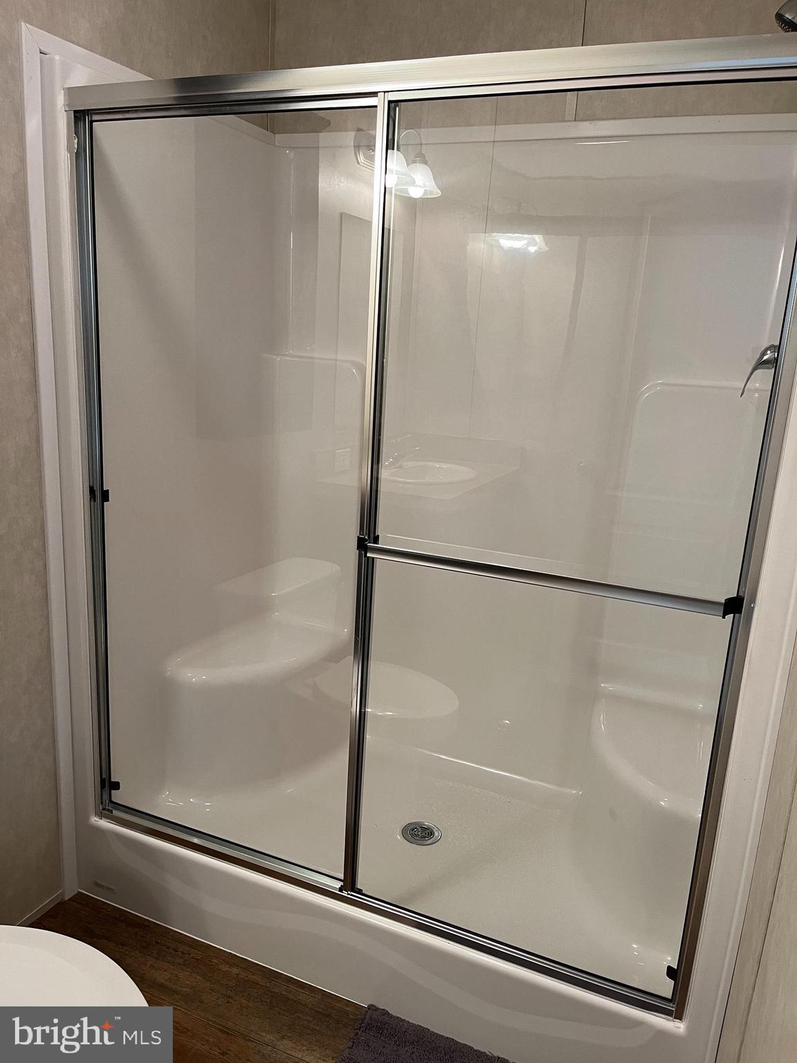 FAIRVIEW MANOR - Residential