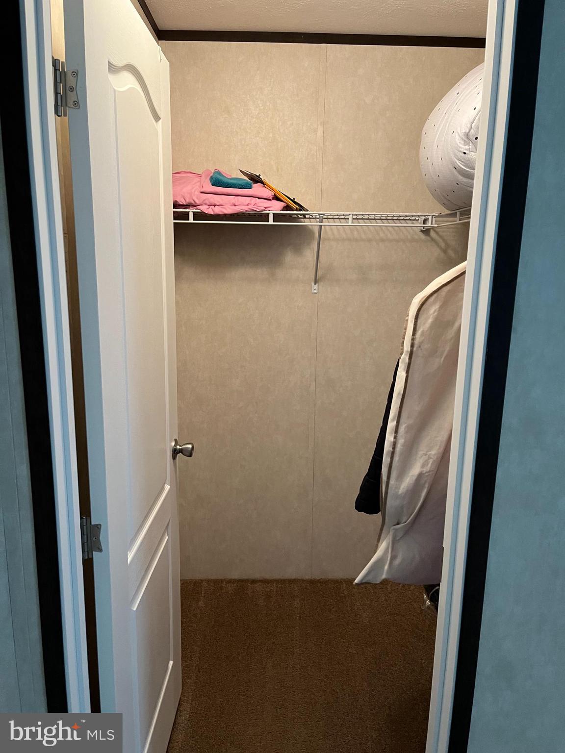 FAIRVIEW MANOR - Residential