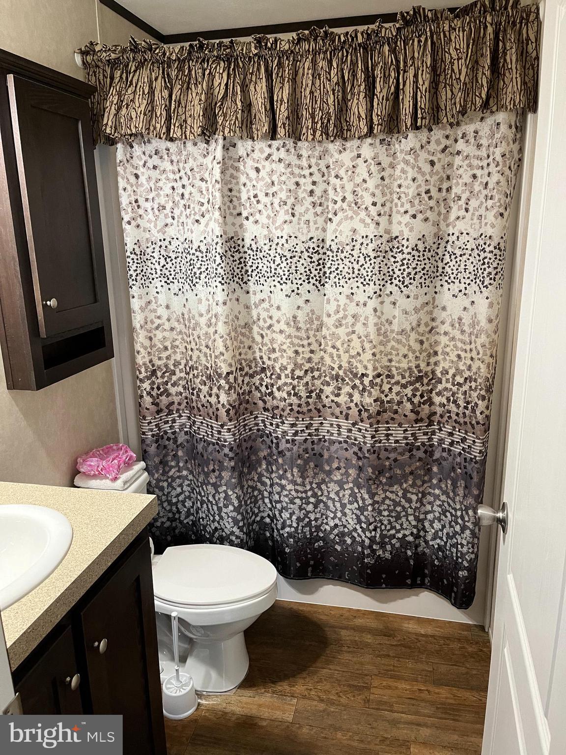 FAIRVIEW MANOR - Residential