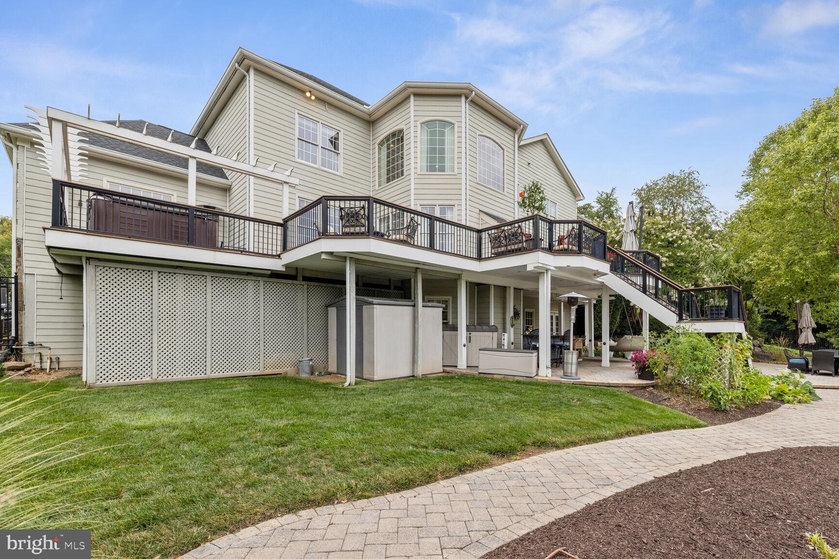 SENECA SPRINGS - Residential