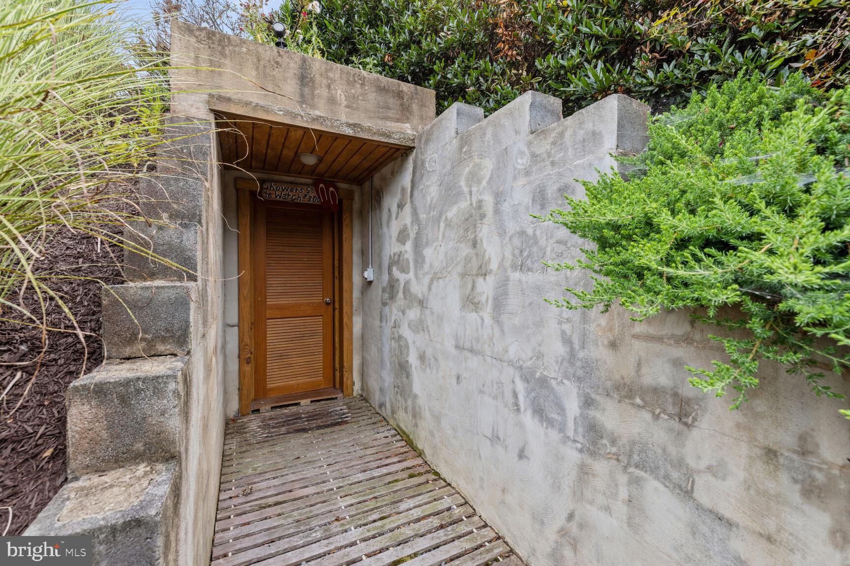 SENECA SPRINGS - Residential