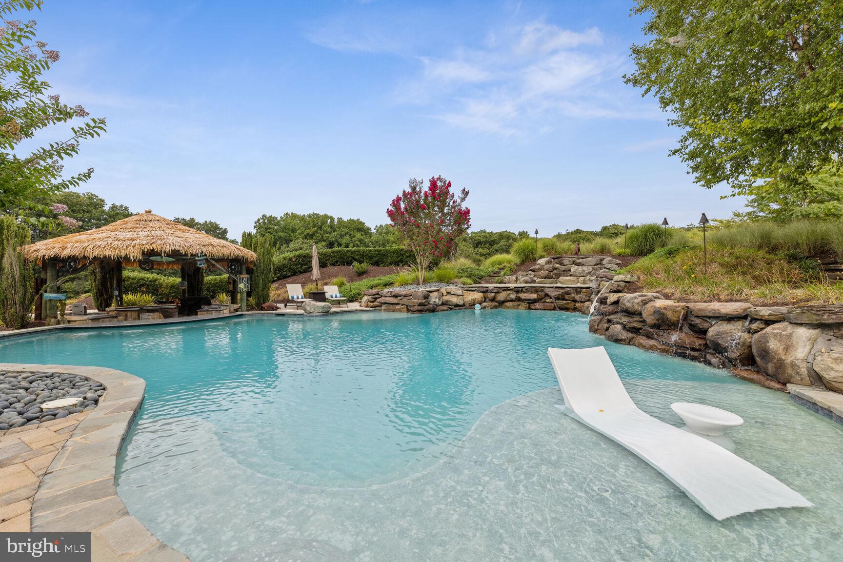 SENECA SPRINGS - Residential