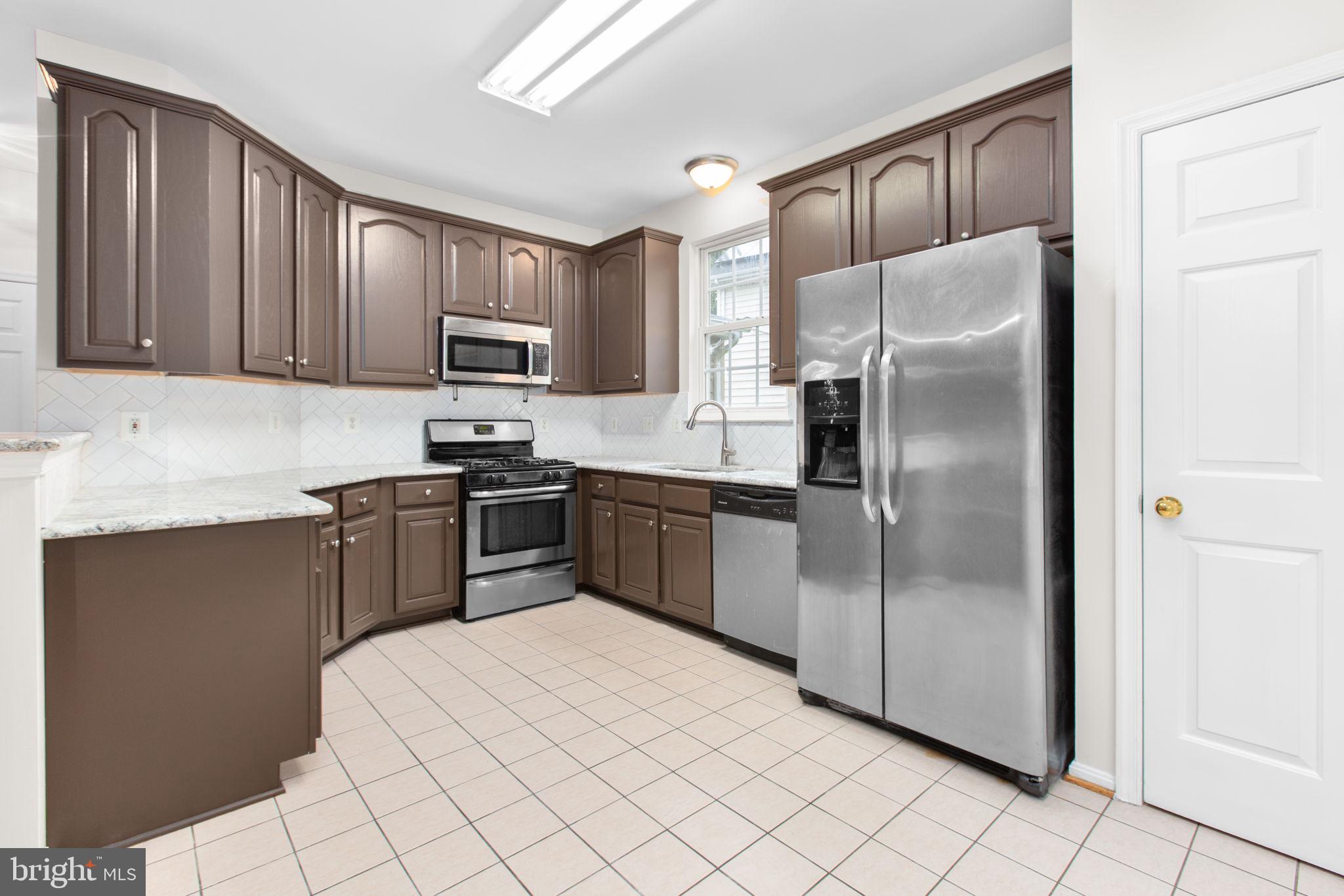 HAMPSTEAD LANDING - Residential Lease