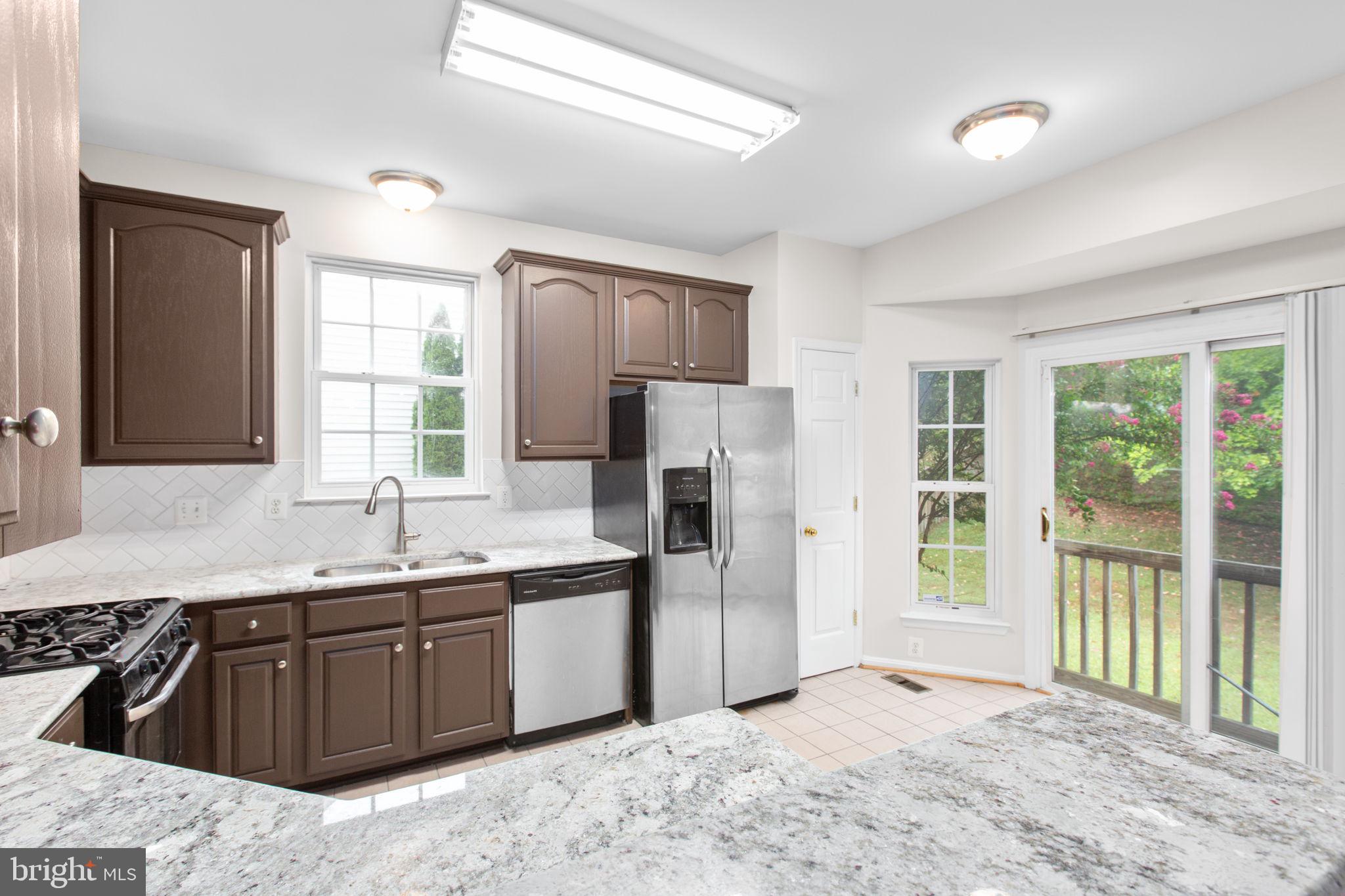 HAMPSTEAD LANDING - Residential Lease