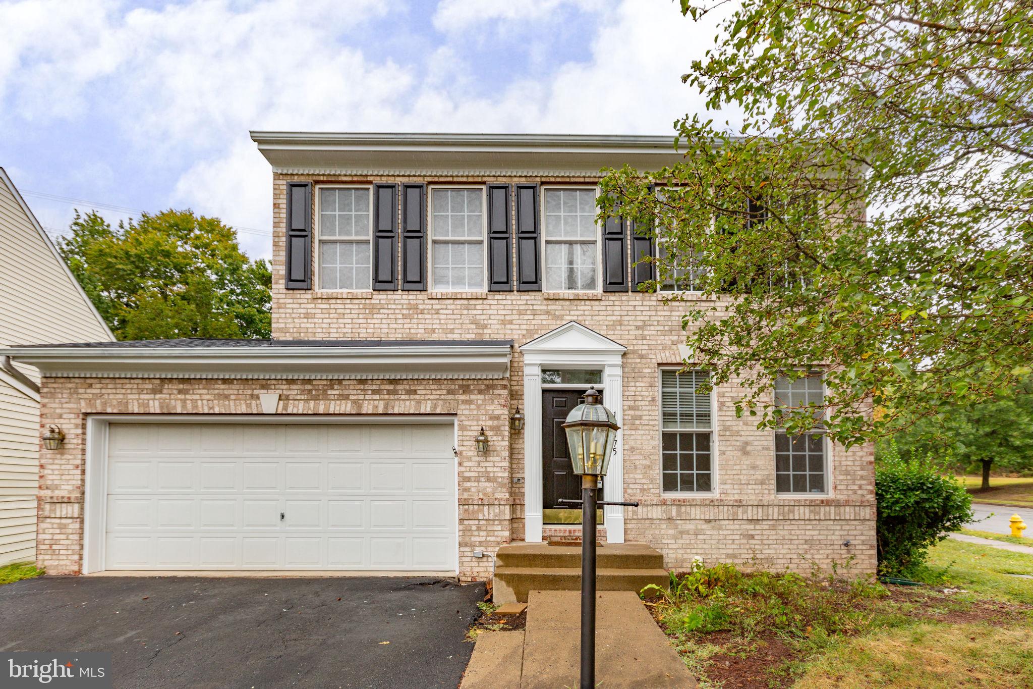 HAMPSTEAD LANDING - Residential Lease