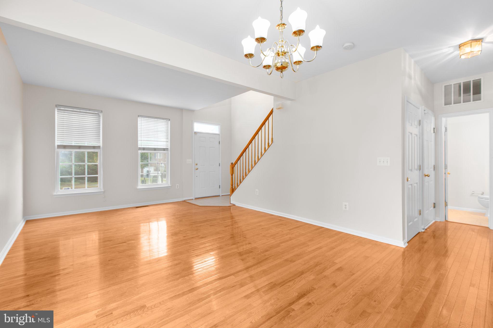 HAMPSTEAD LANDING - Residential Lease